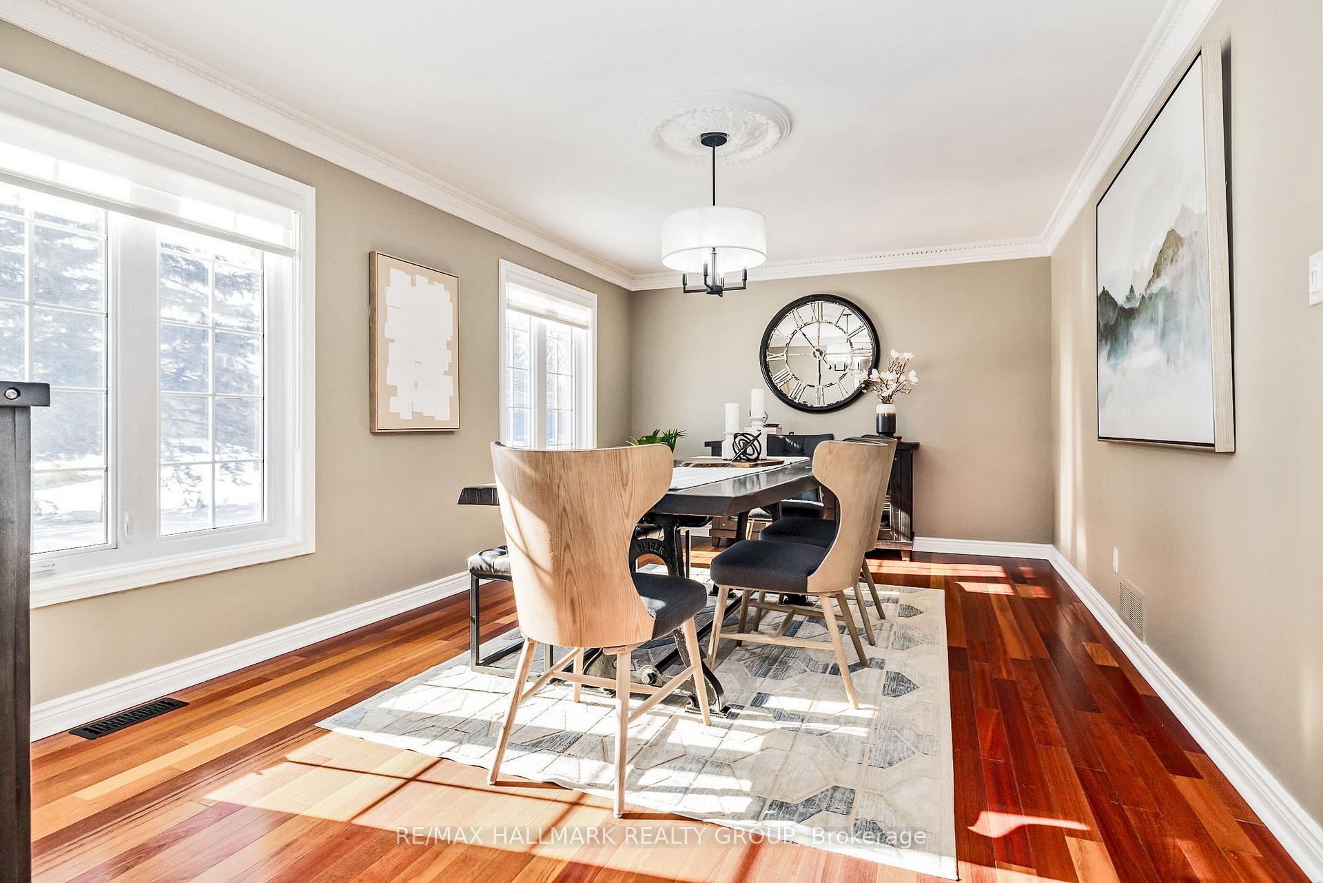 Photo 2 of 1349 Revell Drive, Ottawa, Manotick Village & Manotick Estates — HOMEH