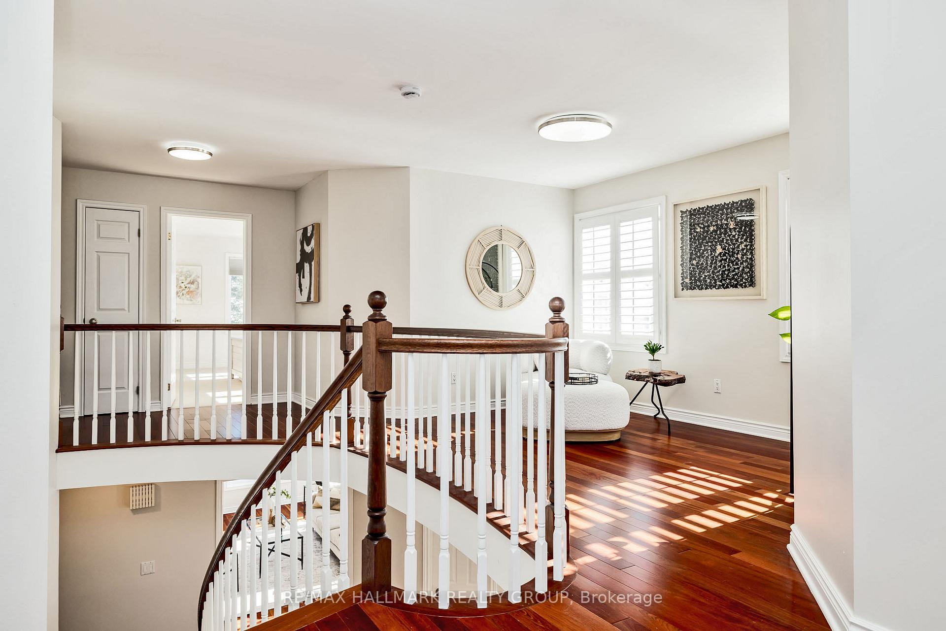 Photo 19 of 1349 Revell Drive, Ottawa, Manotick Village & Manotick Estates — HOMEH