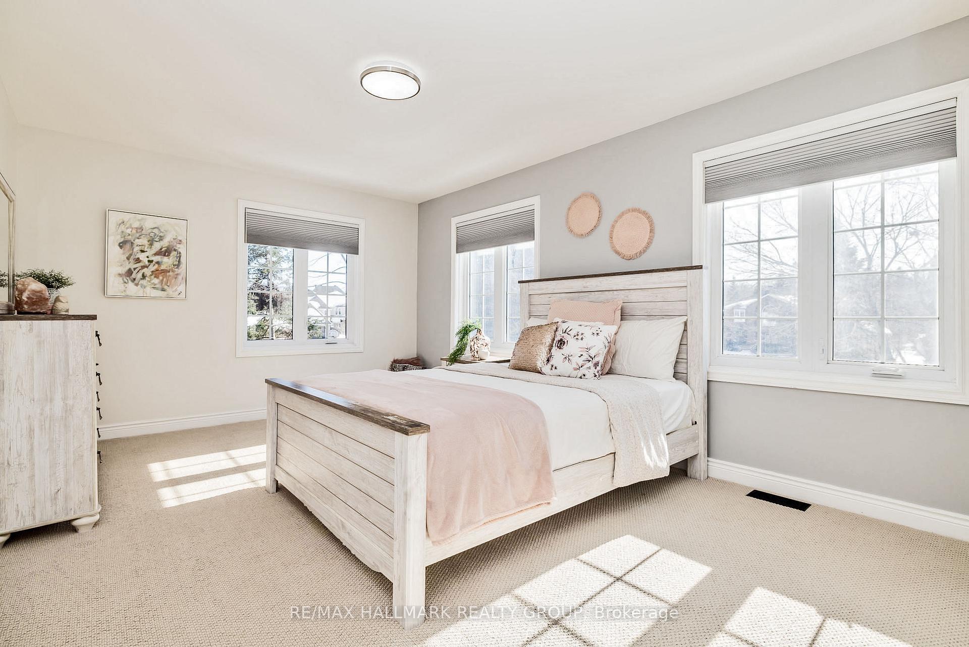 Photo 21 of 1349 Revell Drive, Ottawa, Manotick Village & Manotick Estates — HOMEH