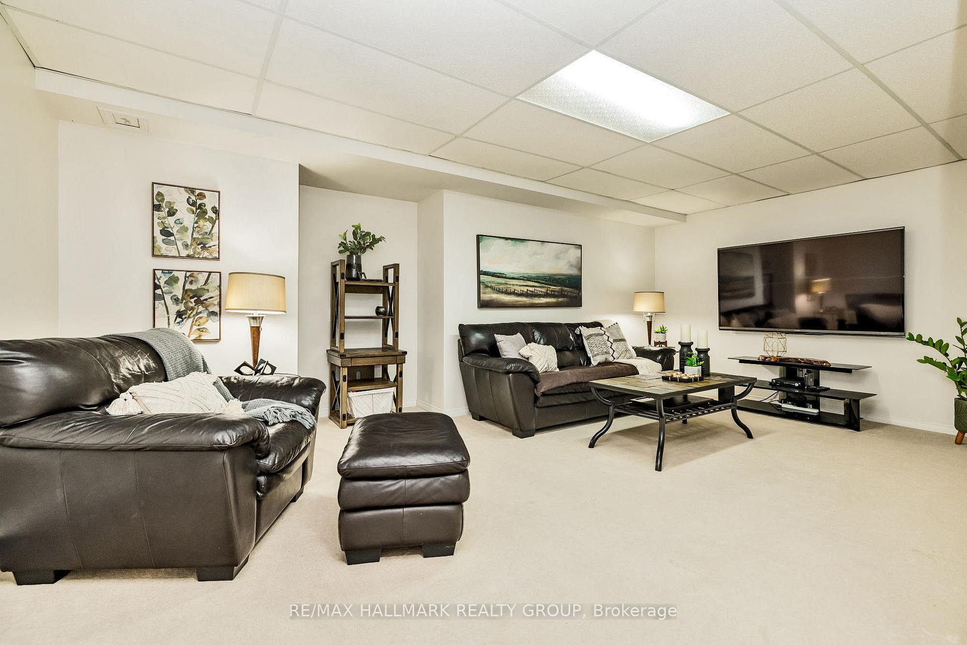 Photo 27 of 1349 Revell Drive, Ottawa, Manotick Village & Manotick Estates — HOMEH