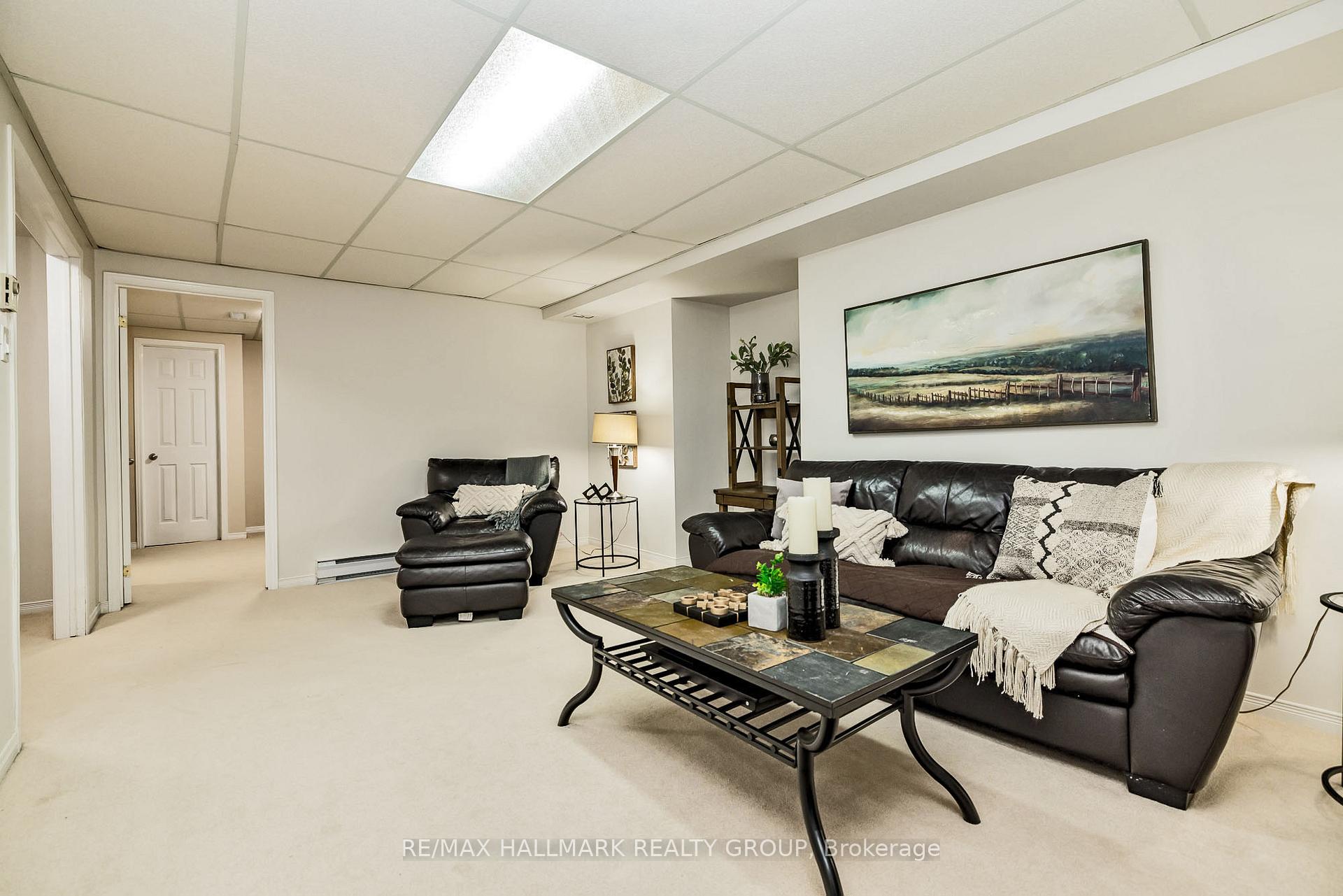 Photo 28 of 1349 Revell Drive, Ottawa, Manotick Village & Manotick Estates — HOMEH