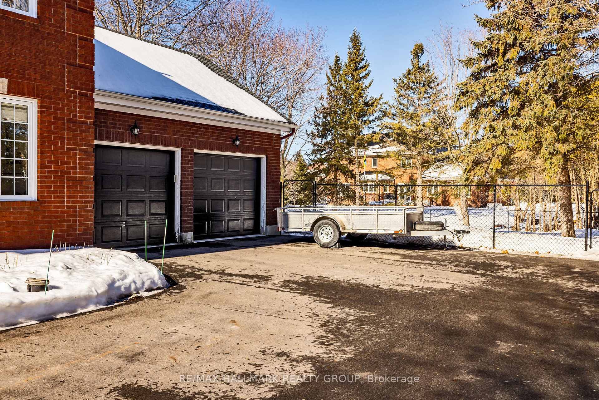 Photo 33 of 1349 Revell Drive, Ottawa, Manotick Village & Manotick Estates — HOMEH