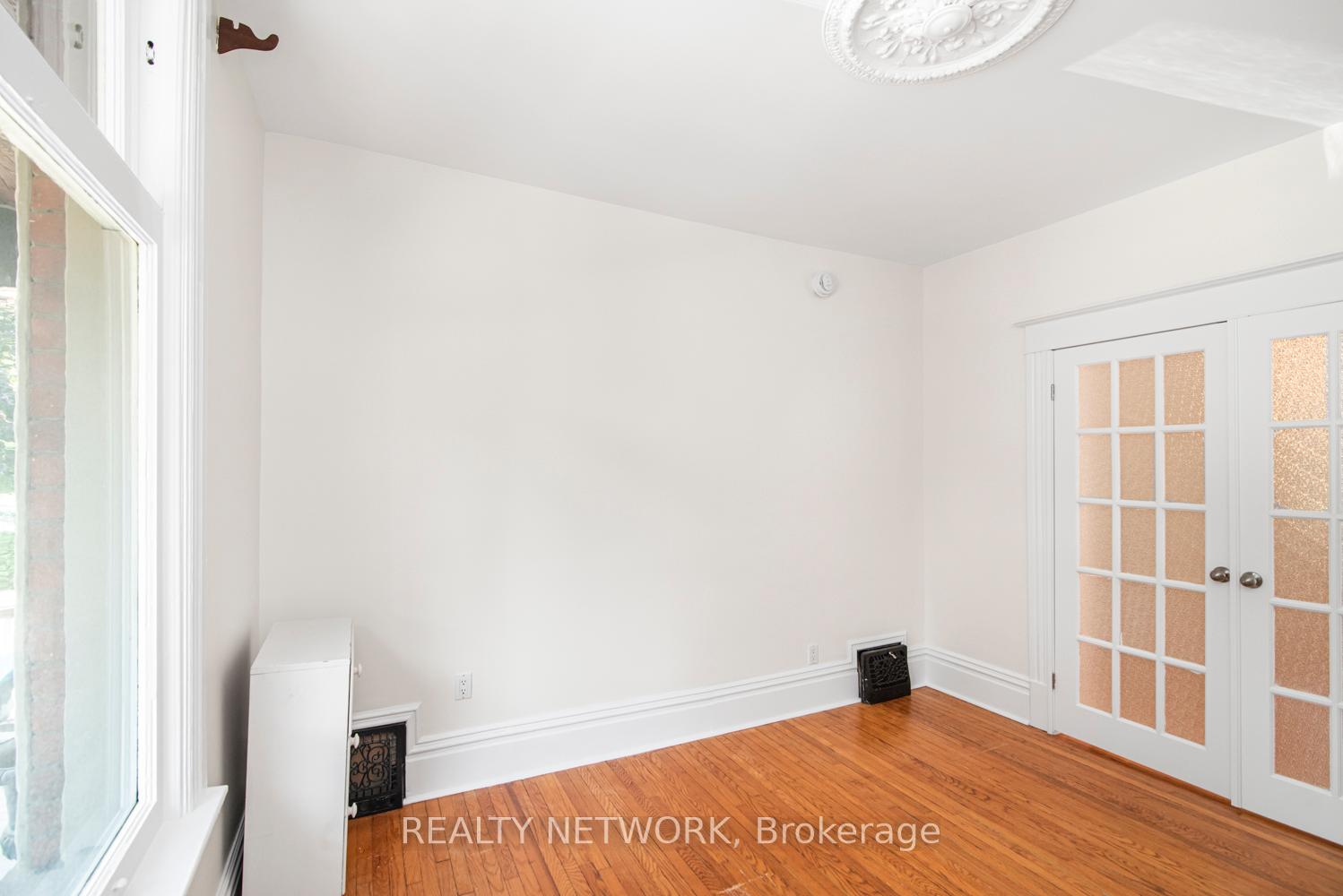 Photo 23 of Unit Main Level, 508 Aberdeen Avenue, Hamilton, Kirkendall — HOMEH