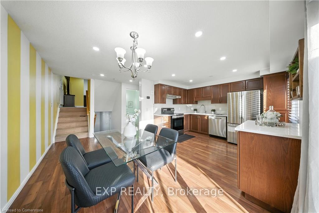 Photo 4 of 15 Corsica Street, Kitchener — HOMEH