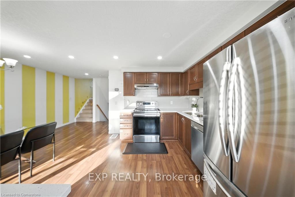 Photo 7 of 15 Corsica Street, Kitchener — HOMEH