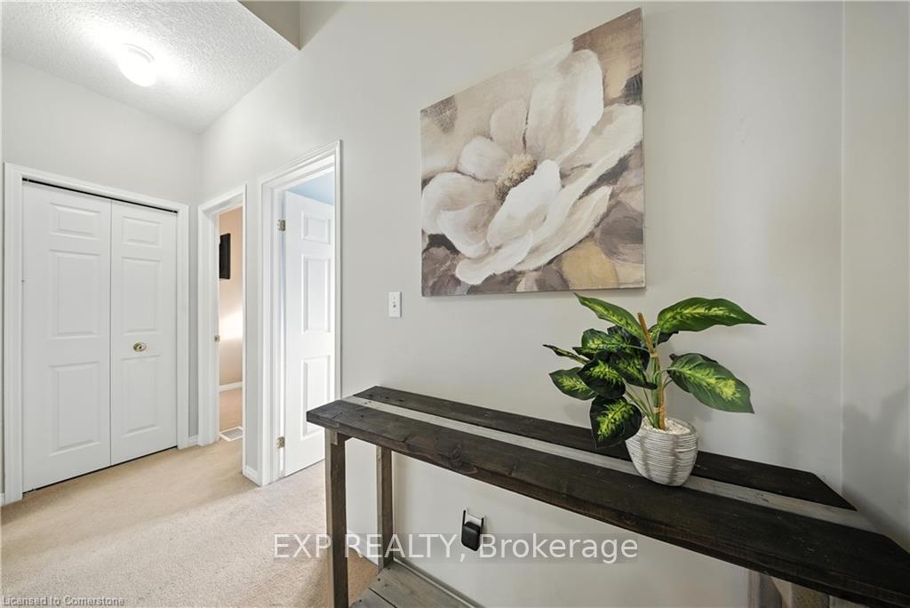 Photo 12 of 15 Corsica Street, Kitchener — HOMEH