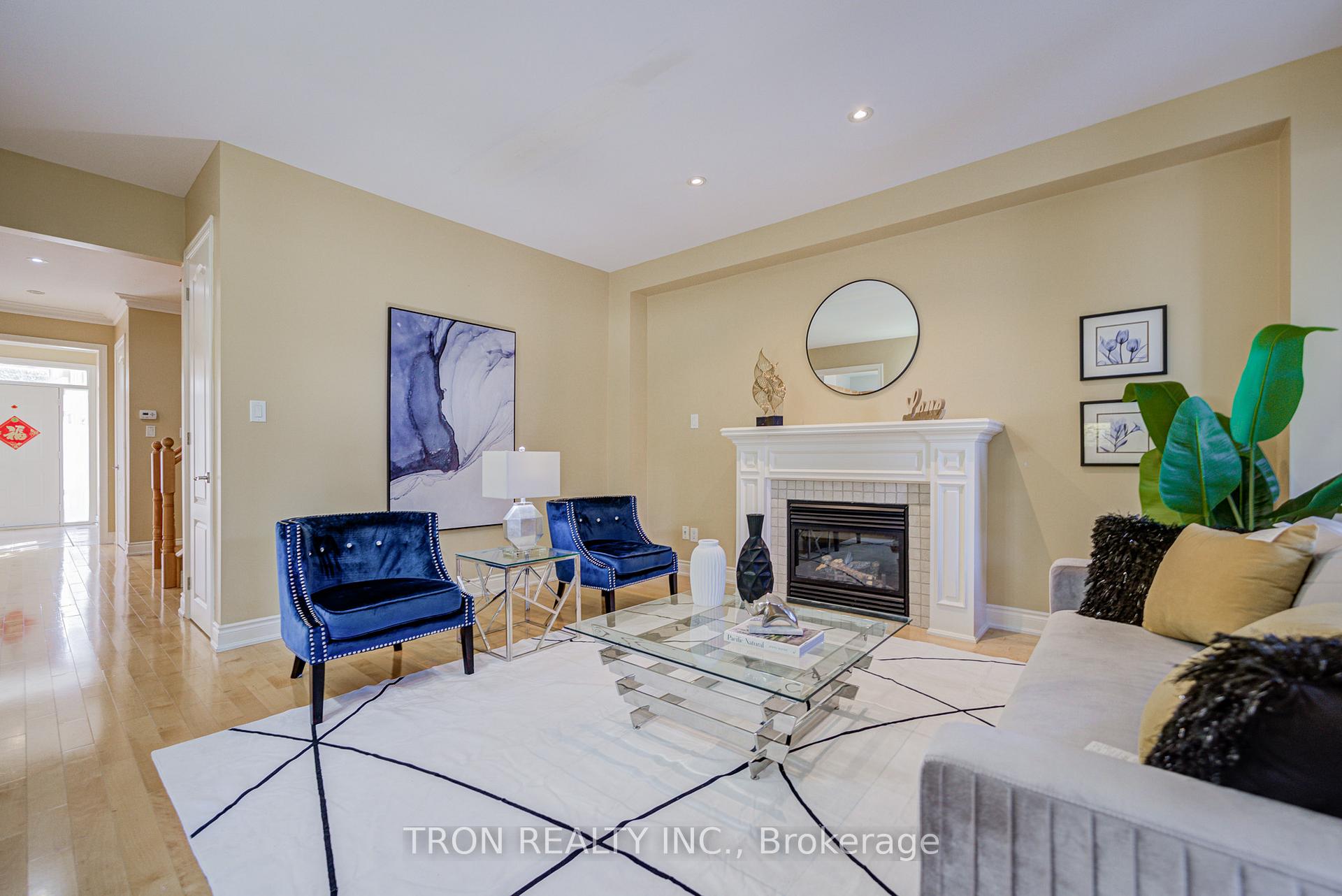 Photo 16 of 454 The Bridle Walk, Markham, Berczy — HOMEH