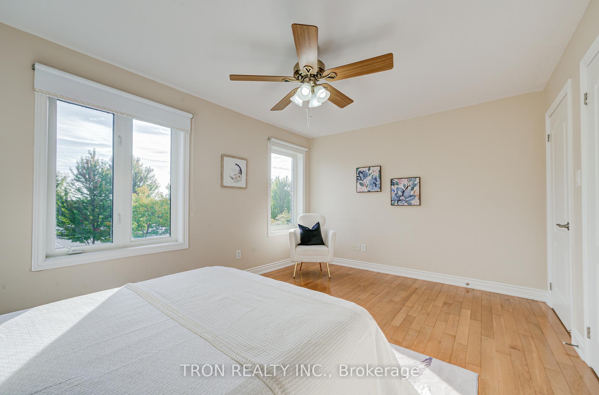 Photo 26 of 454 The Bridle Walk, Markham, Berczy — HOMEH
