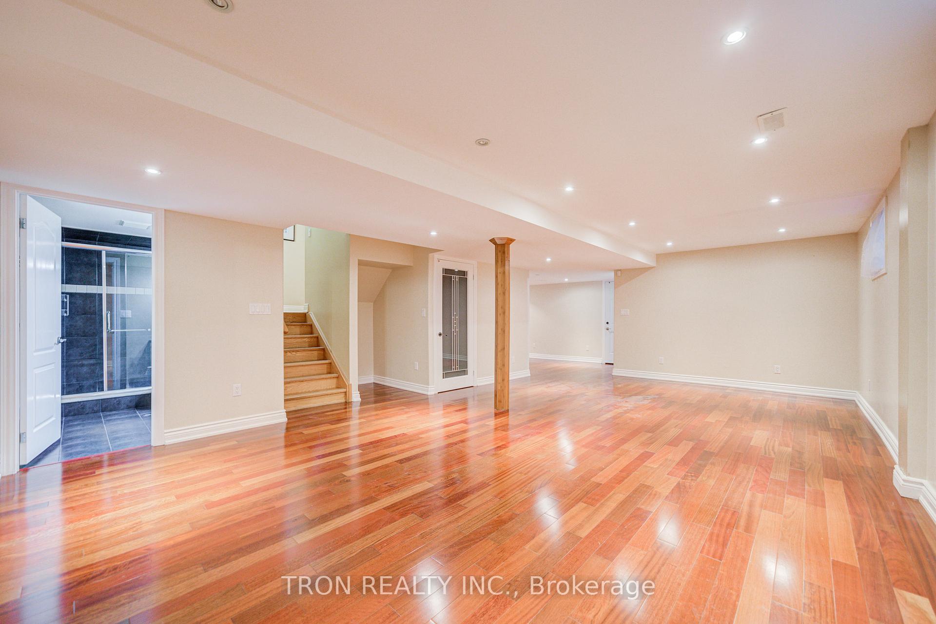Photo 39 of 454 The Bridle Walk, Markham, Berczy — HOMEH