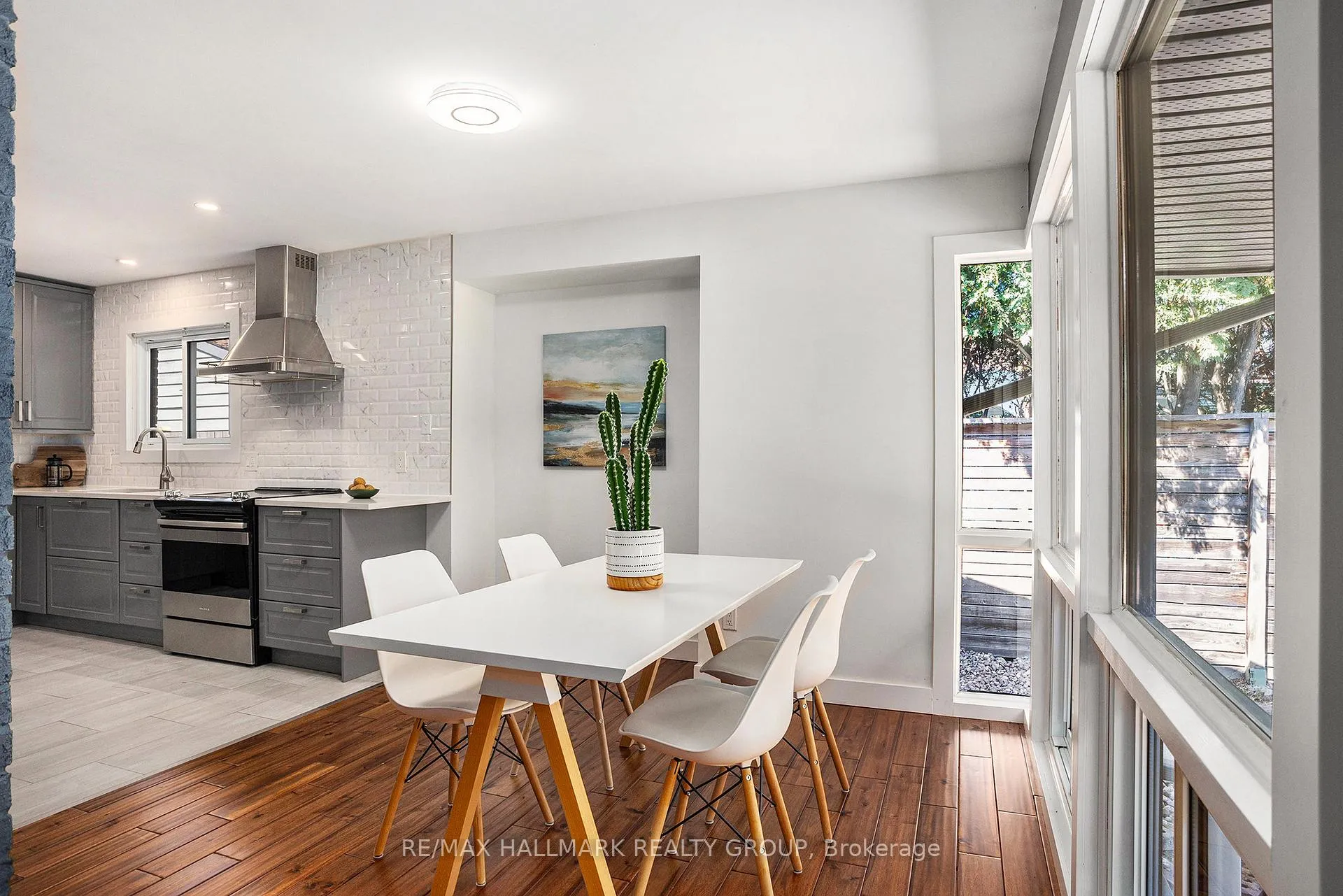 Photo 8 of 70 Varley Drive, Ottawa, Kanata - Beaverbrook — HOMEH