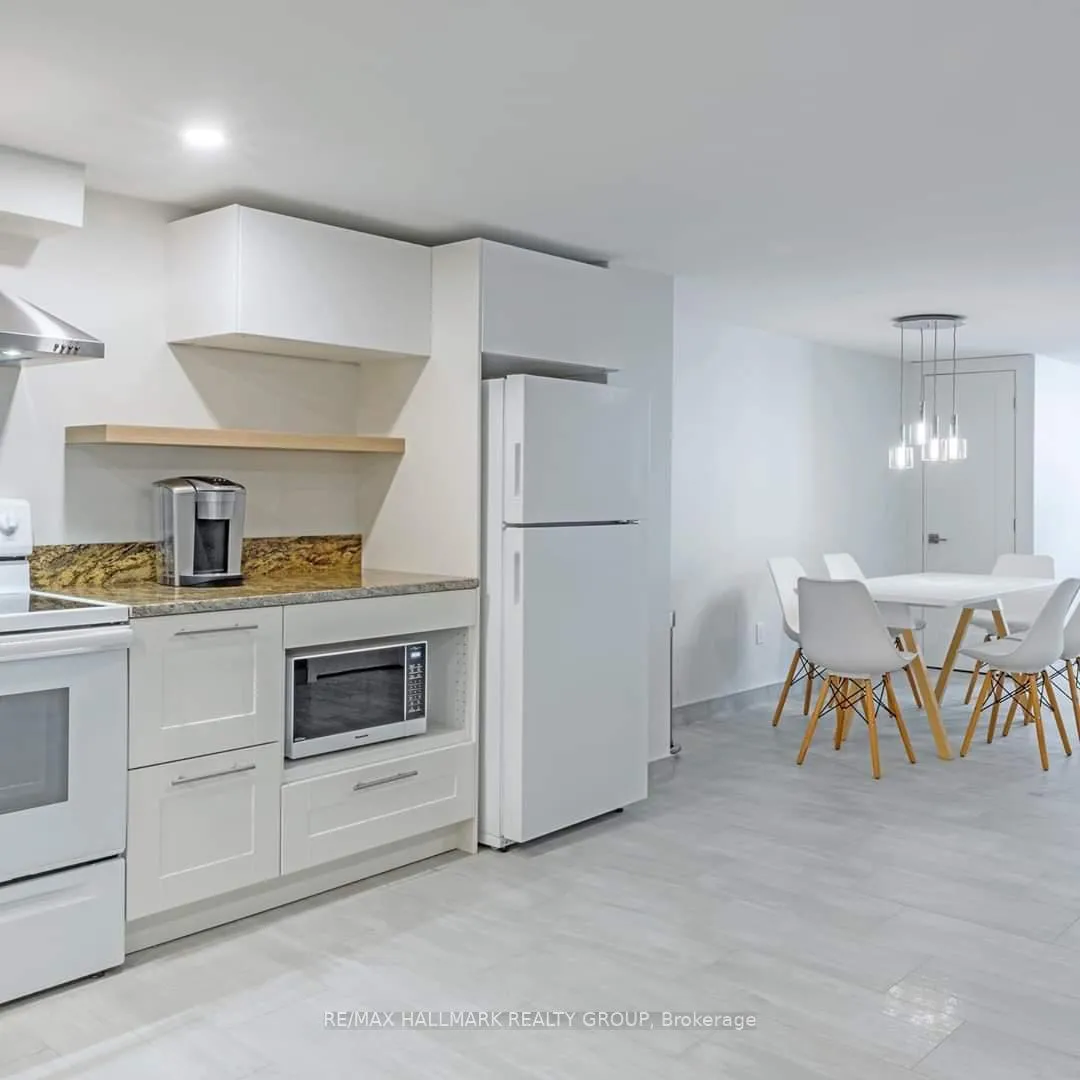 Photo 25 of 70 Varley Drive, Ottawa, Kanata - Beaverbrook — HOMEH