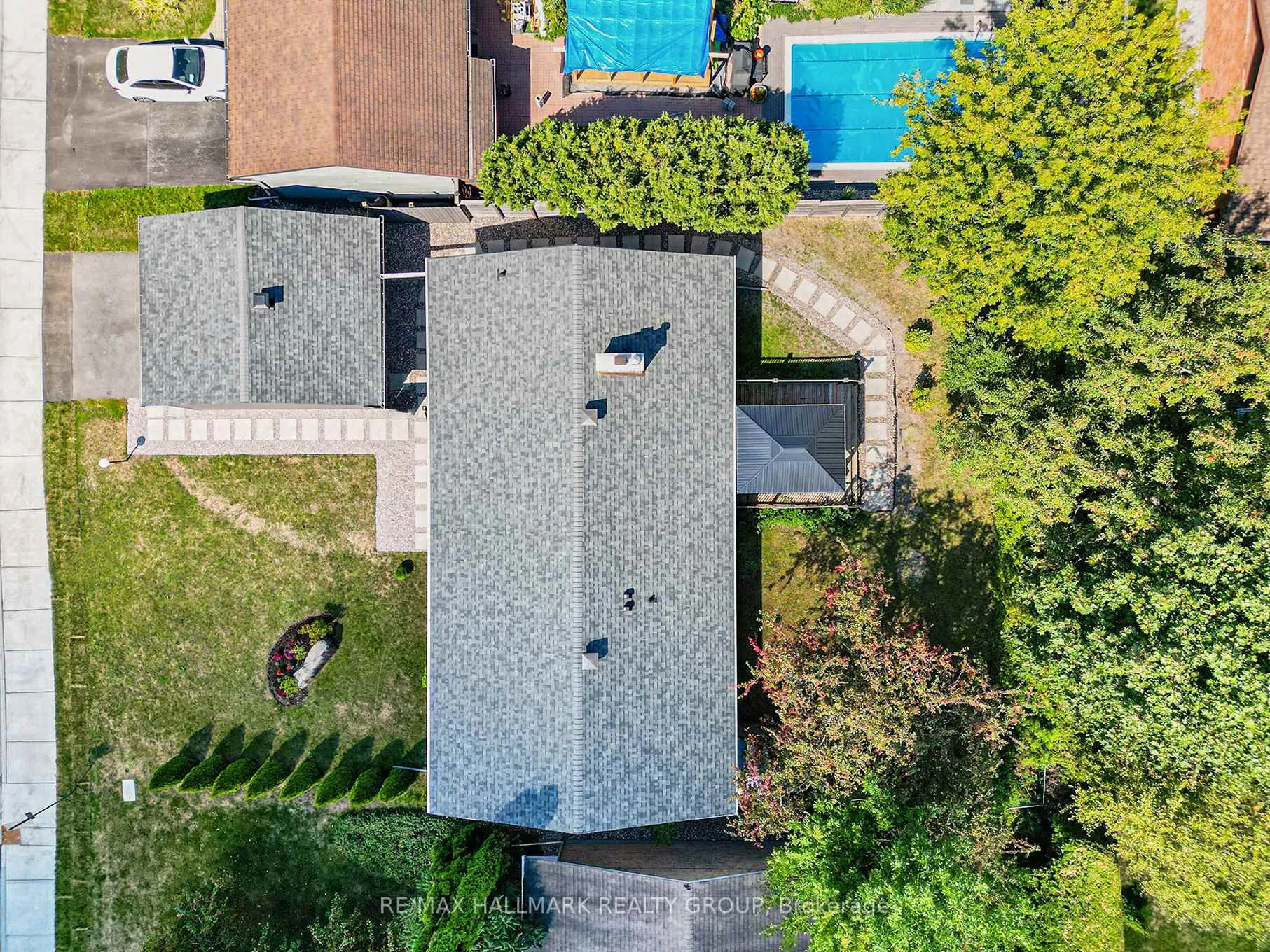 Photo 38 of 70 Varley Drive, Ottawa, Kanata - Beaverbrook — HOMEH