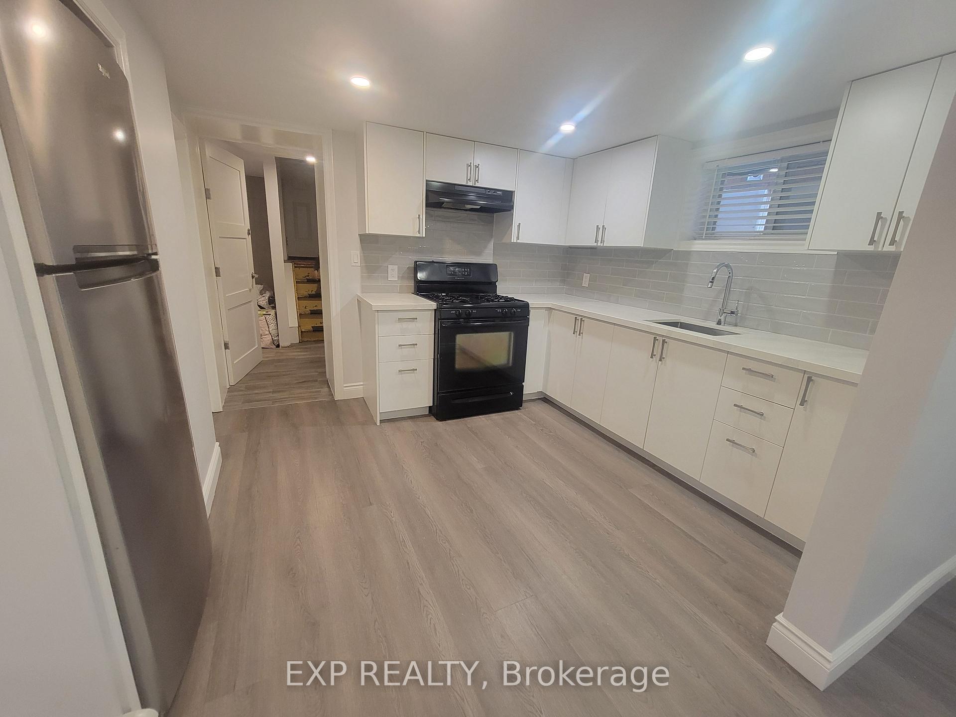 Photo 1 of 135 Balsam Avenue S, Hamilton, Blakeley — HOMEH