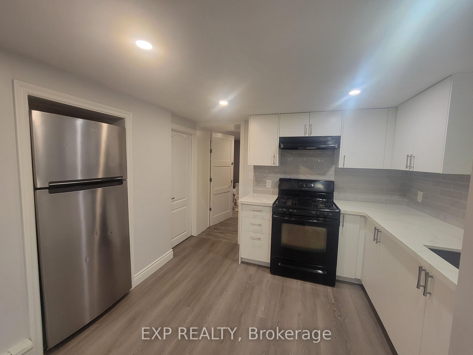 Photo 8 of 135 Balsam Avenue S, Hamilton, Blakeley — HOMEH