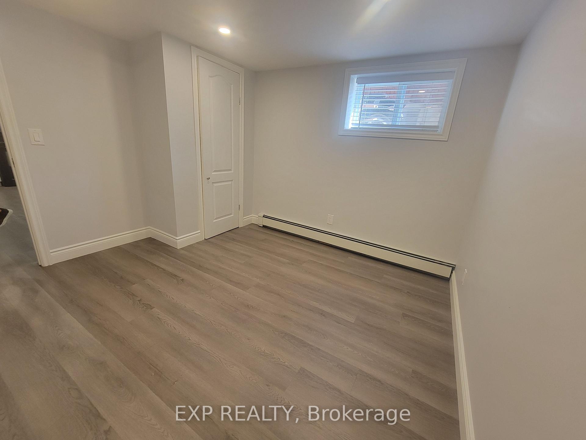 Photo 23 of 135 Balsam Avenue S, Hamilton, Blakeley — HOMEH