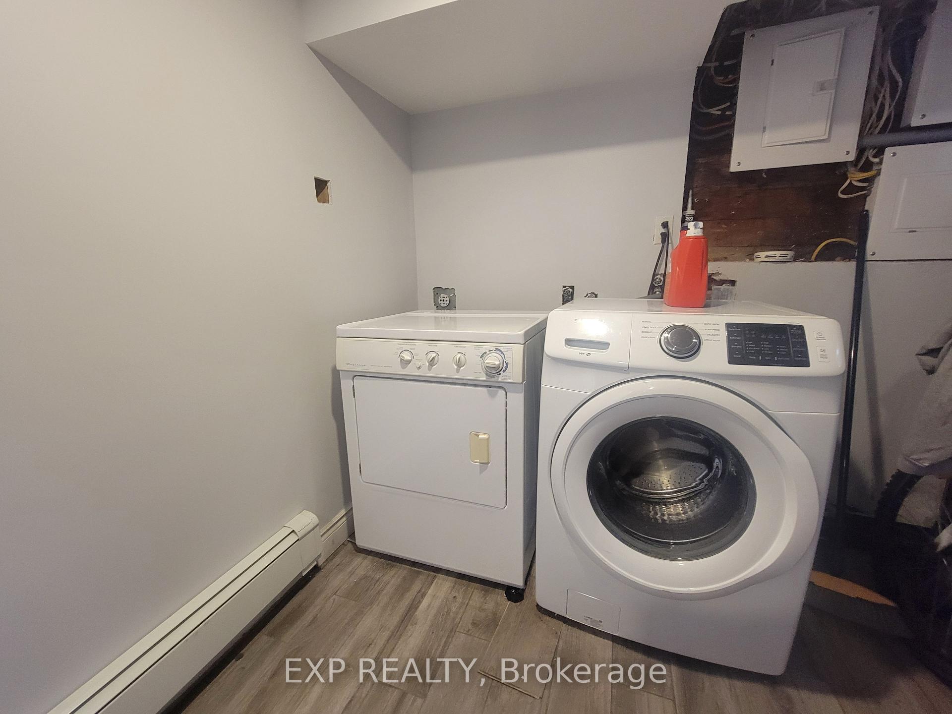 Photo 31 of 135 Balsam Avenue S, Hamilton, Blakeley — HOMEH