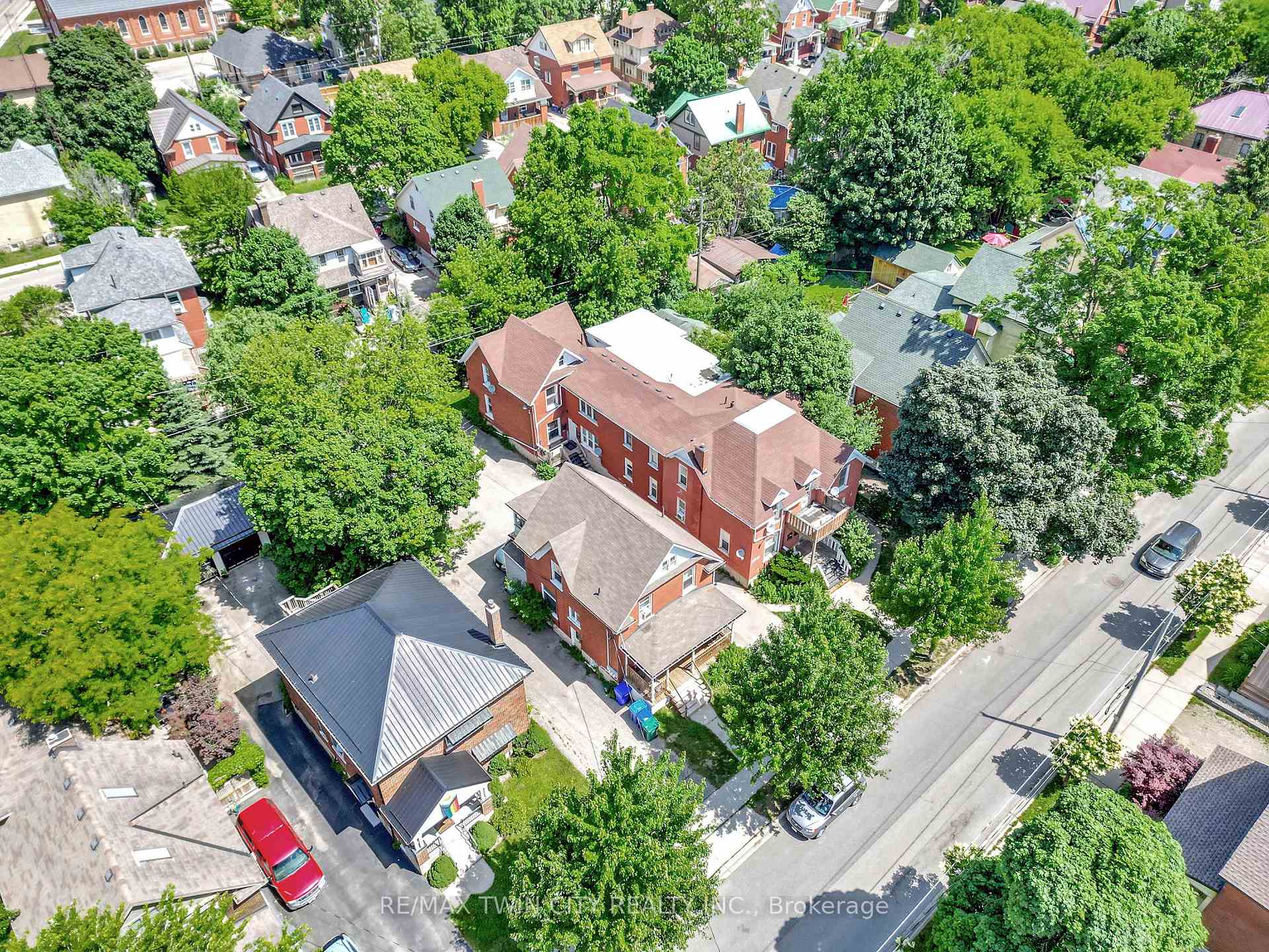 Photo 44 of 14-20 Brubacher Street, Kitchener, Auditorium — HOMEH
