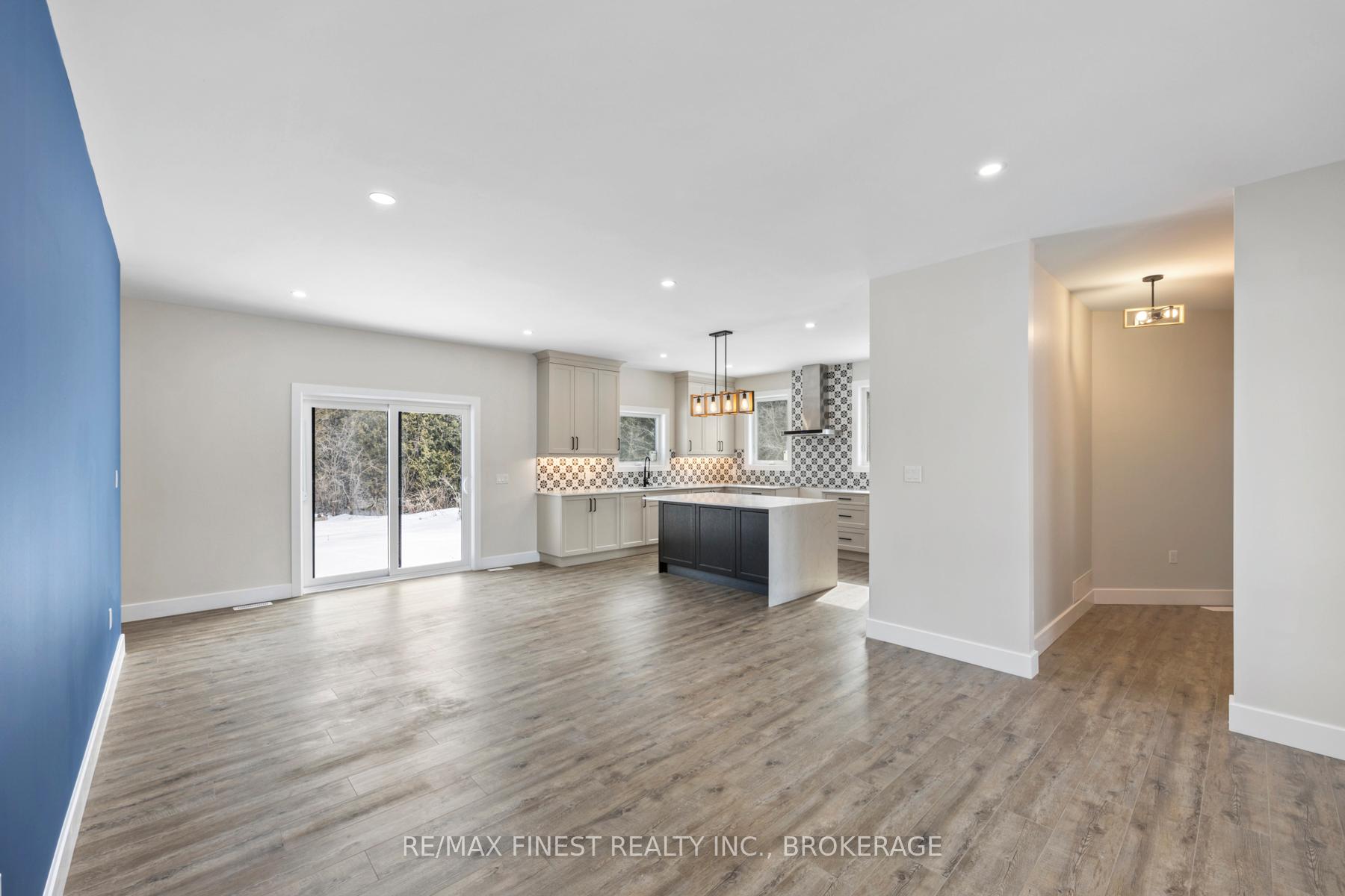 Photo 3 of 202 Caton Road, Loyalist, Lennox and Addington - South — HOMEH