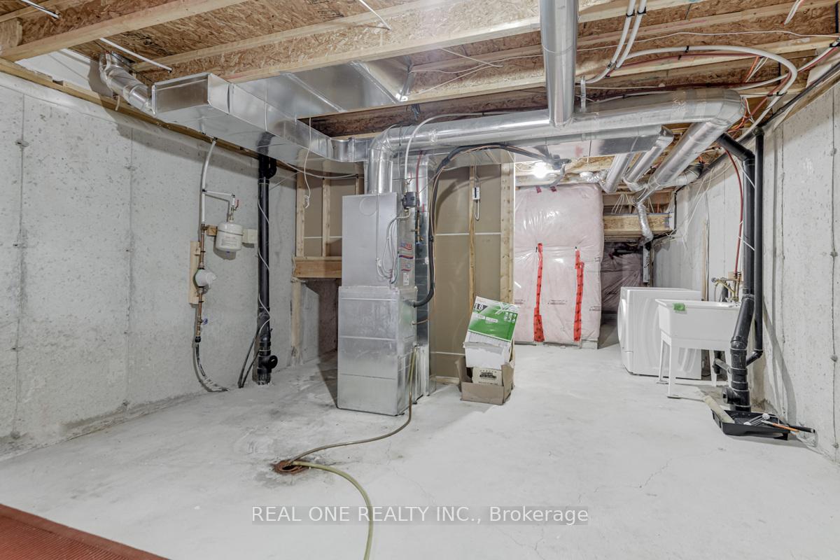 Photo 27 of 42 Beehive Lane, Markham, Wismer — HOMEH