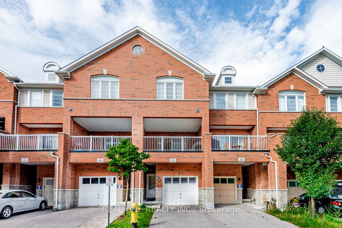 Photo 28 of 42 Beehive Lane, Markham, Wismer — HOMEH
