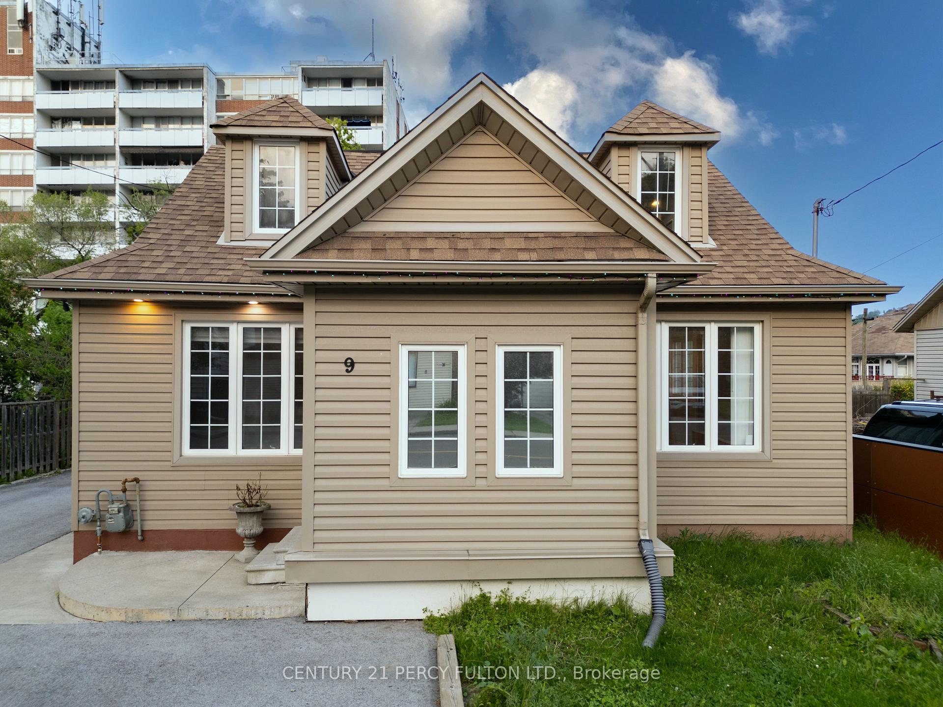 Photo 6 of 9 New Mountain Road, Hamilton, Stoney Creek — HOMEH