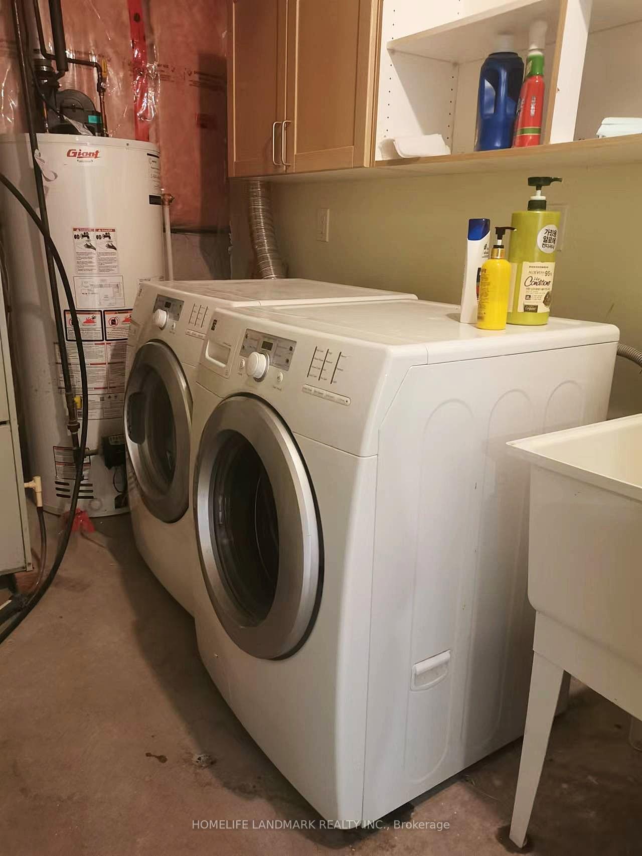 Photo 7 of Unit Basement, 10 Hunters Corners, Markham, Berczy — HOMEH