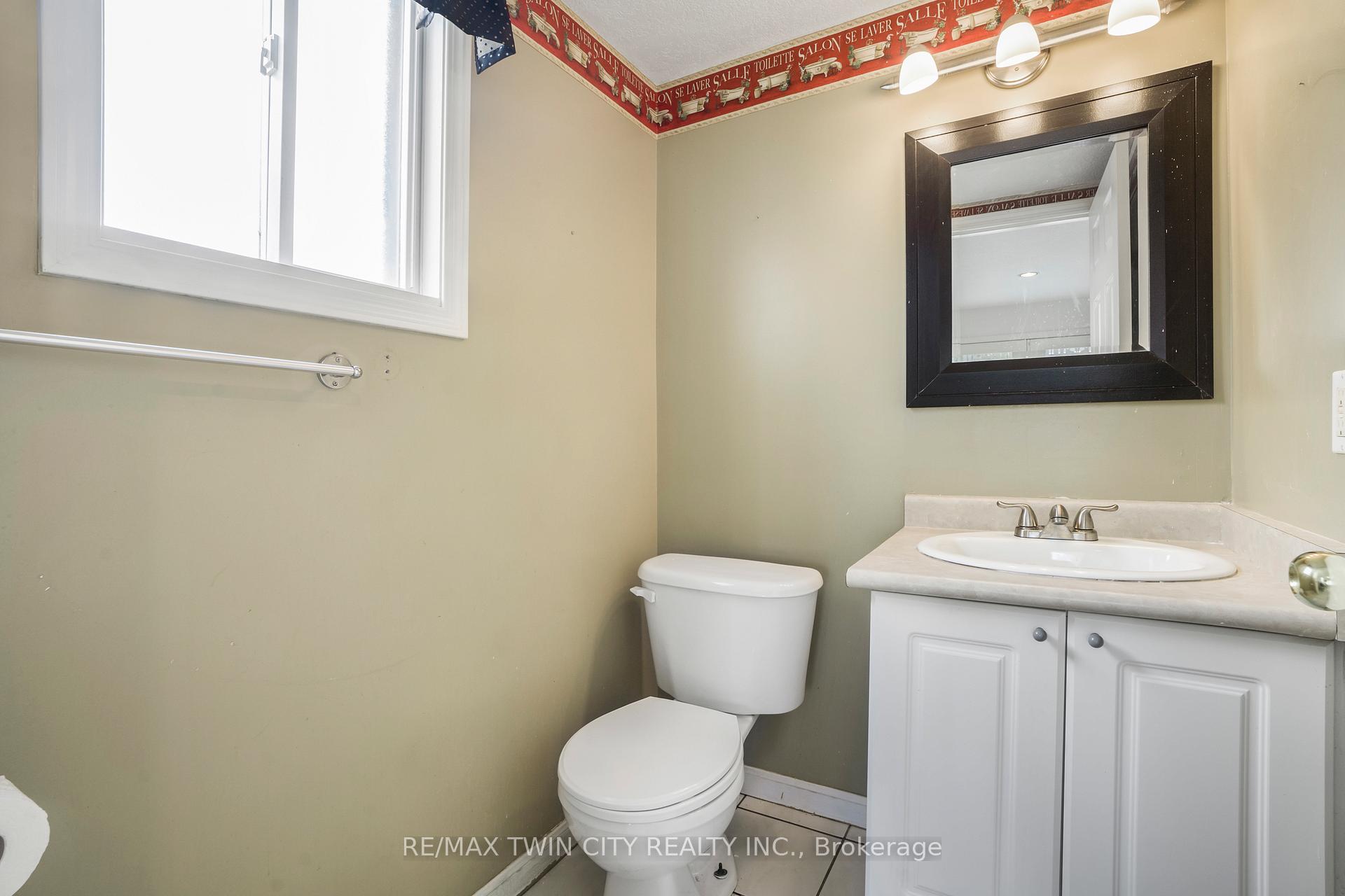 Photo 17 of 359 Otterbein Road, Kitchener, Grand River North — HOMEH