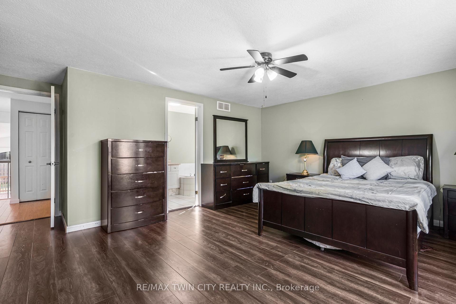 Photo 19 of 359 Otterbein Road, Kitchener, Grand River North — HOMEH