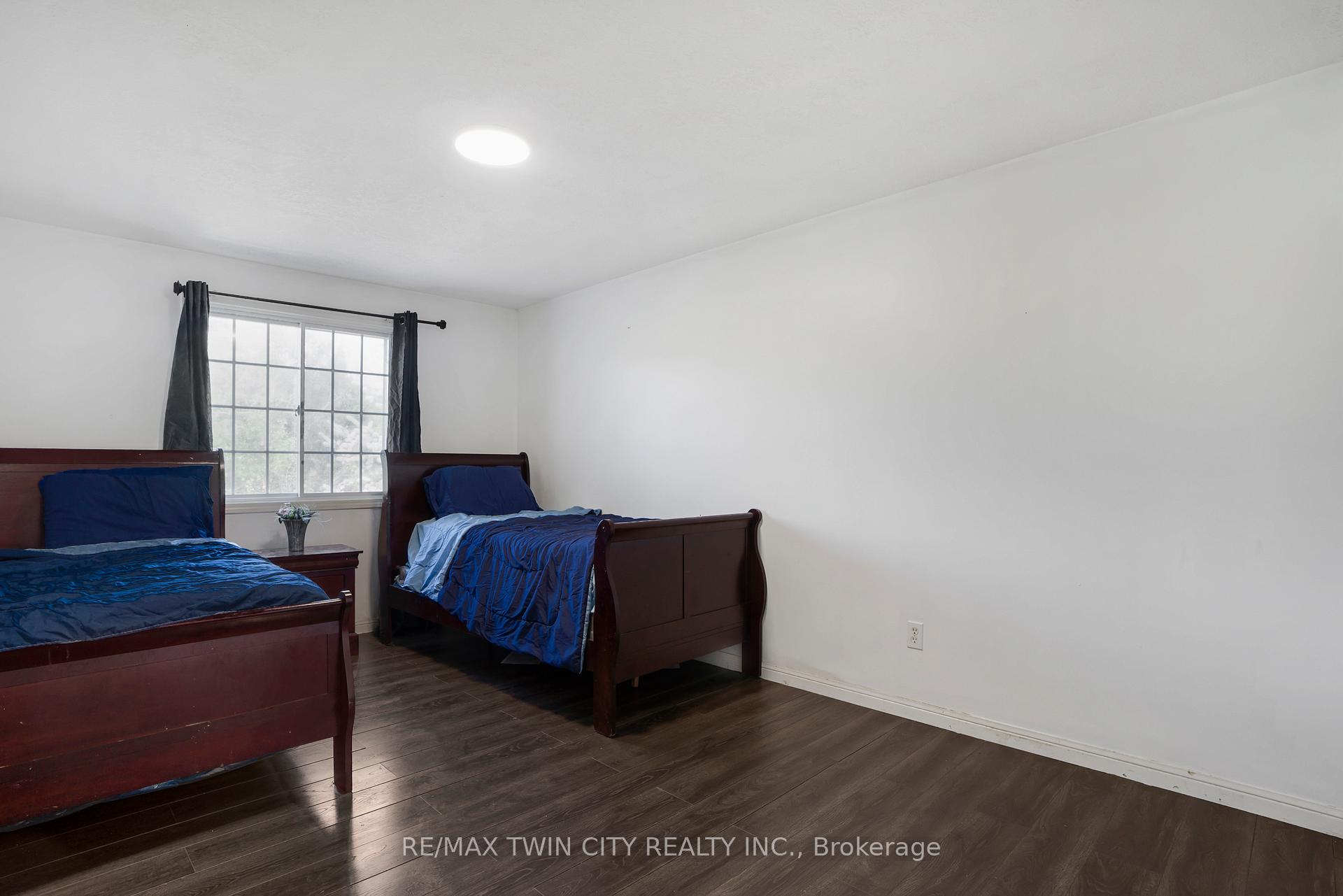 Photo 22 of 359 Otterbein Road, Kitchener, Grand River North — HOMEH