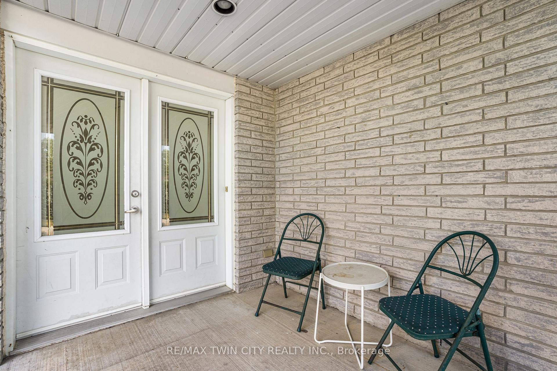 Photo 37 of 359 Otterbein Road, Kitchener, Grand River North — HOMEH