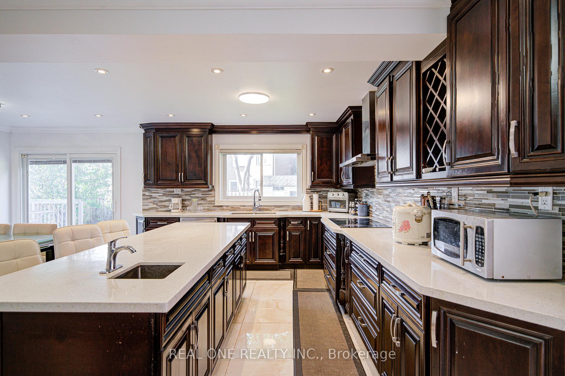 Photo 18 of 72 Highgate Drive, Markham, Milliken Mills West — HOMEH