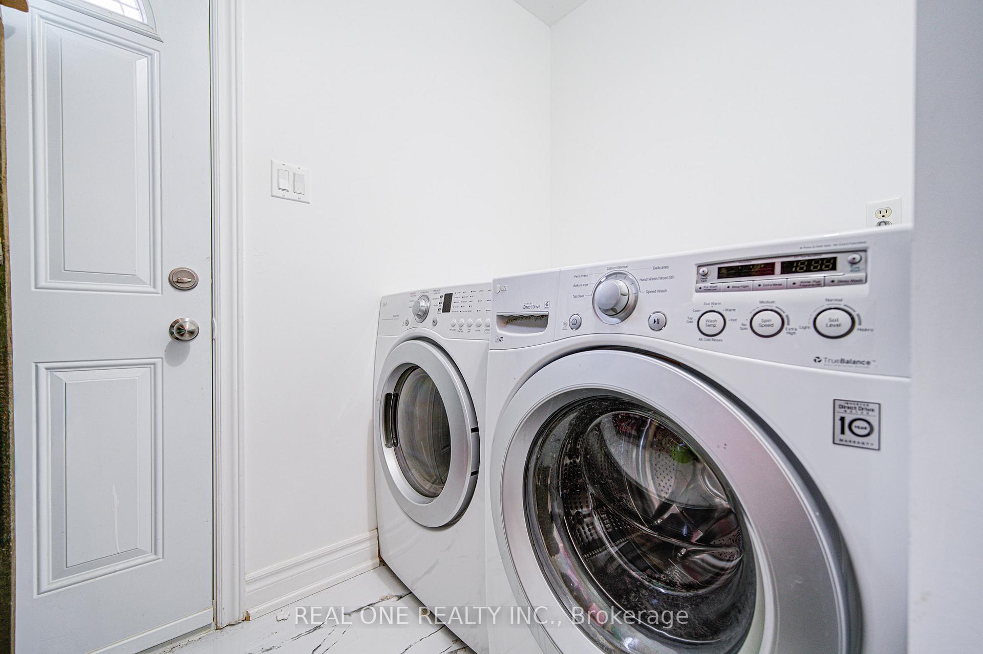 Photo 36 of 72 Highgate Drive, Markham, Milliken Mills West — HOMEH