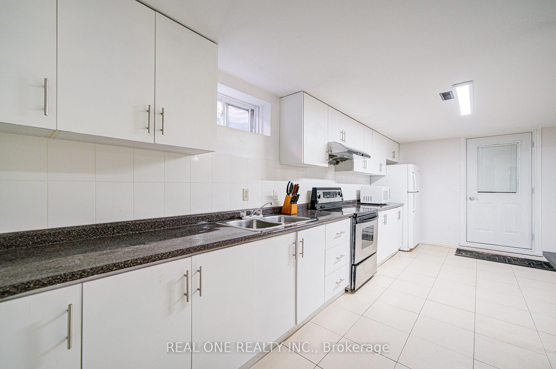 Photo 42 of 72 Highgate Drive, Markham, Milliken Mills West — HOMEH