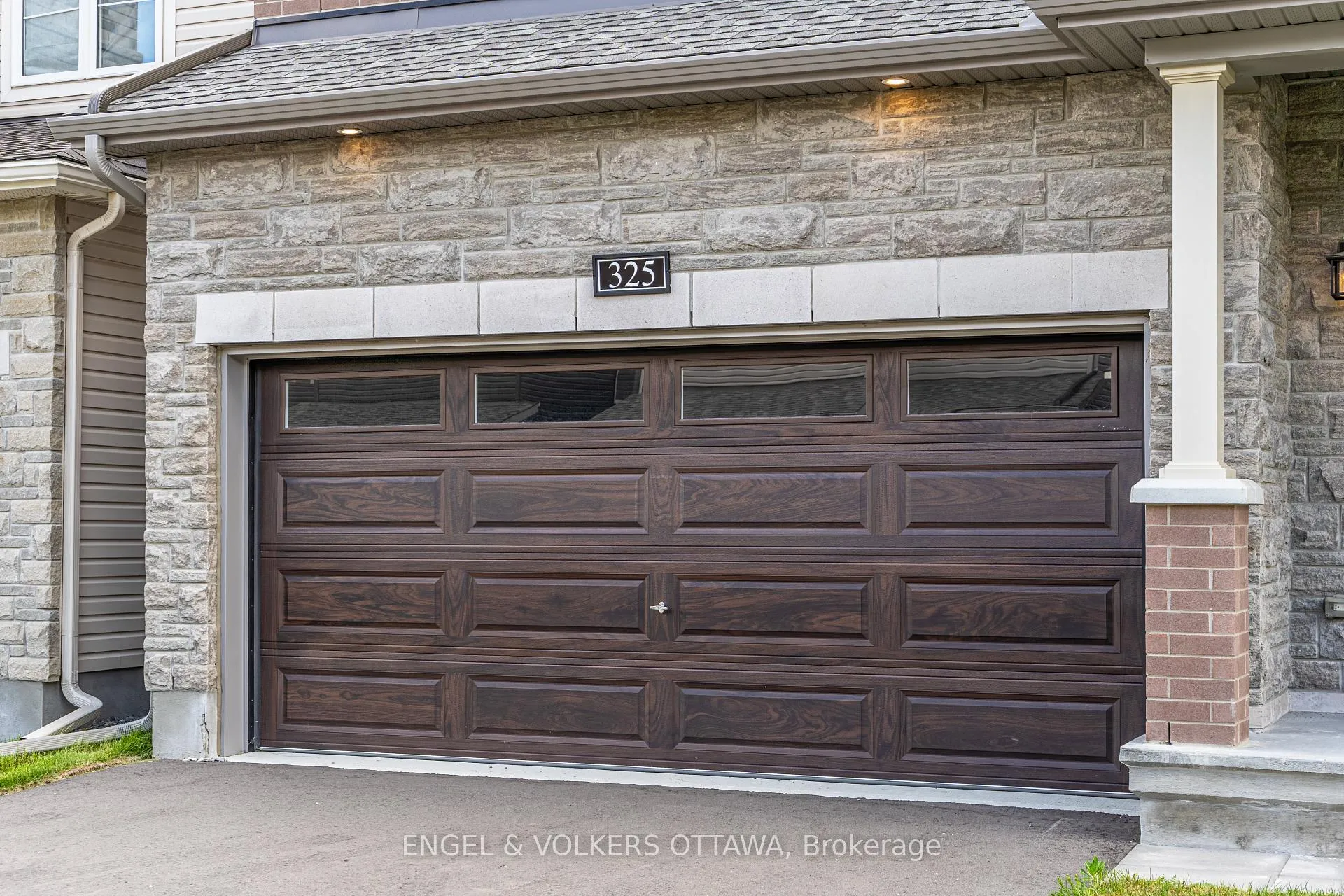 Photo 4 of 325 Elsie Macgill Walk, Ottawa, Kanata - Morgan's Grant/South March — HOMEH