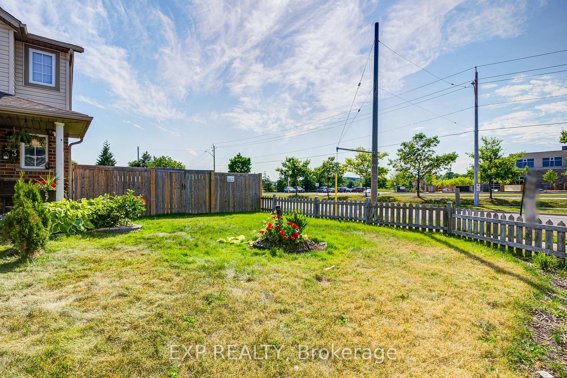 Photo 6 of 3 Cotton Grass Street, Kitchener, Larentian West — HOMEH