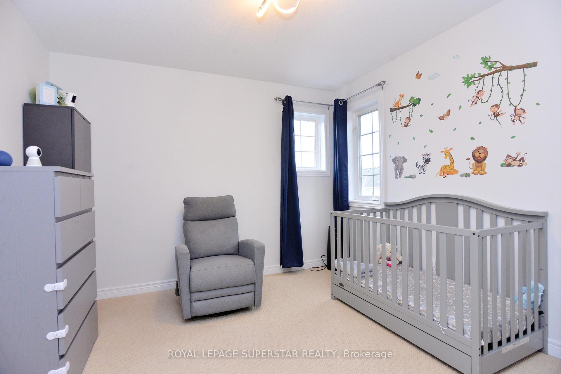 Photo 5 of 44 Browview Drive, Hamilton, Waterdown — HOMEH