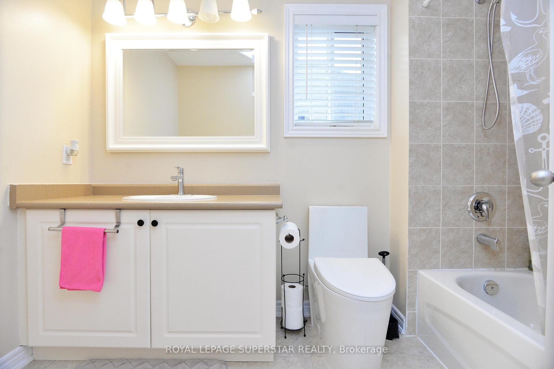 Photo 9 of 44 Browview Drive, Hamilton, Waterdown — HOMEH