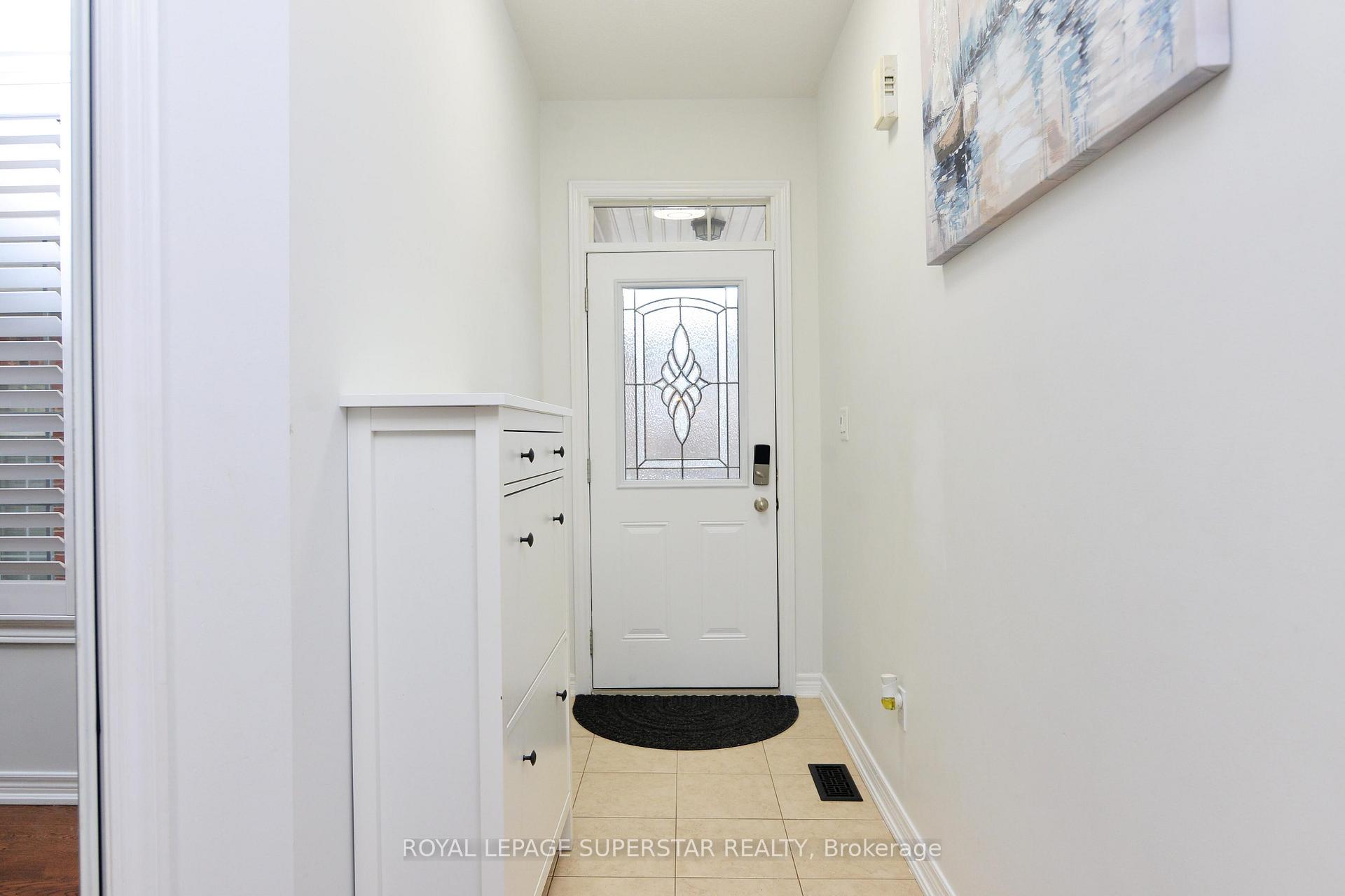 Photo 24 of 44 Browview Drive, Hamilton, Waterdown — HOMEH