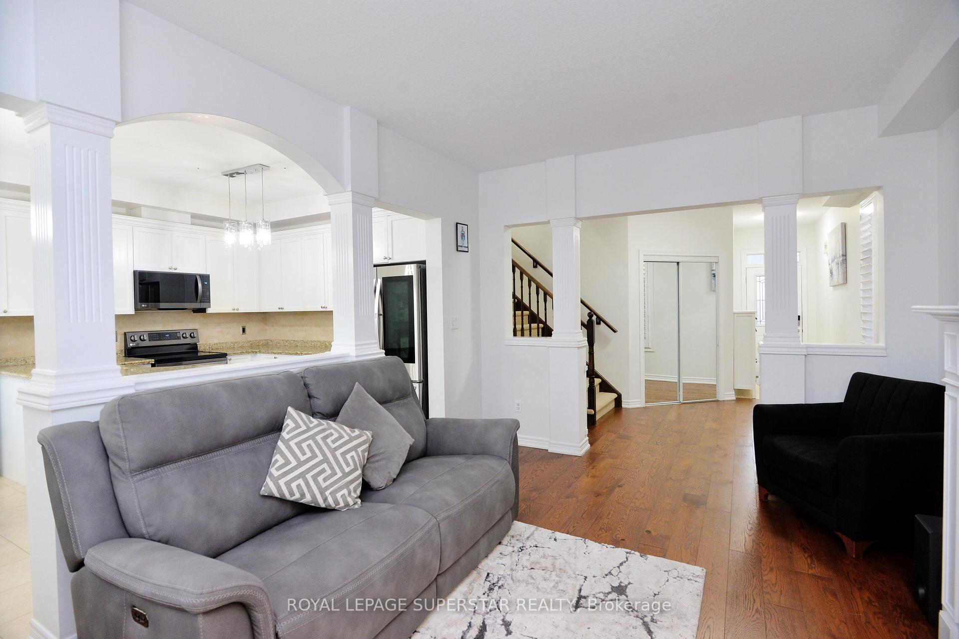 Photo 28 of 44 Browview Drive, Hamilton, Waterdown — HOMEH