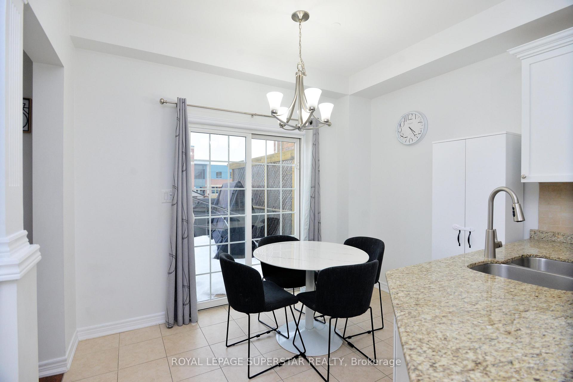 Photo 32 of 44 Browview Drive, Hamilton, Waterdown — HOMEH