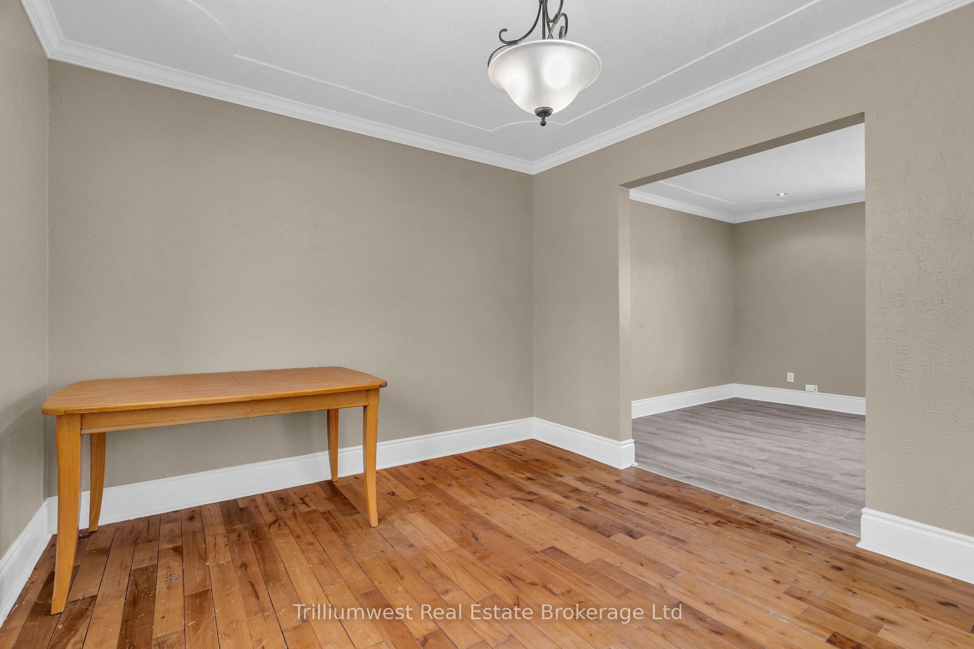 Photo 12 of 348 Edwin Street, Kitchener — HOMEH