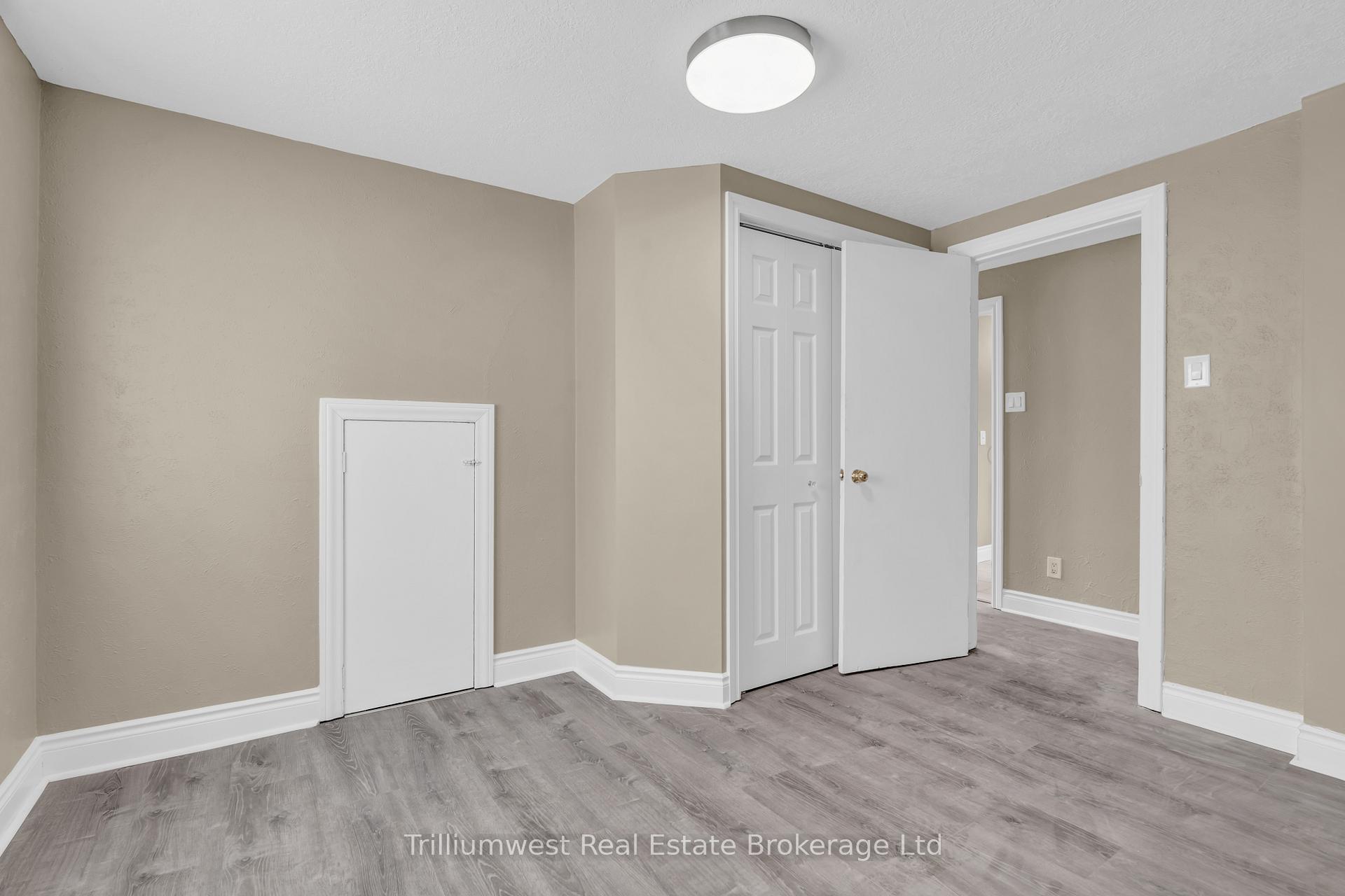 Photo 20 of 348 Edwin Street, Kitchener — HOMEH