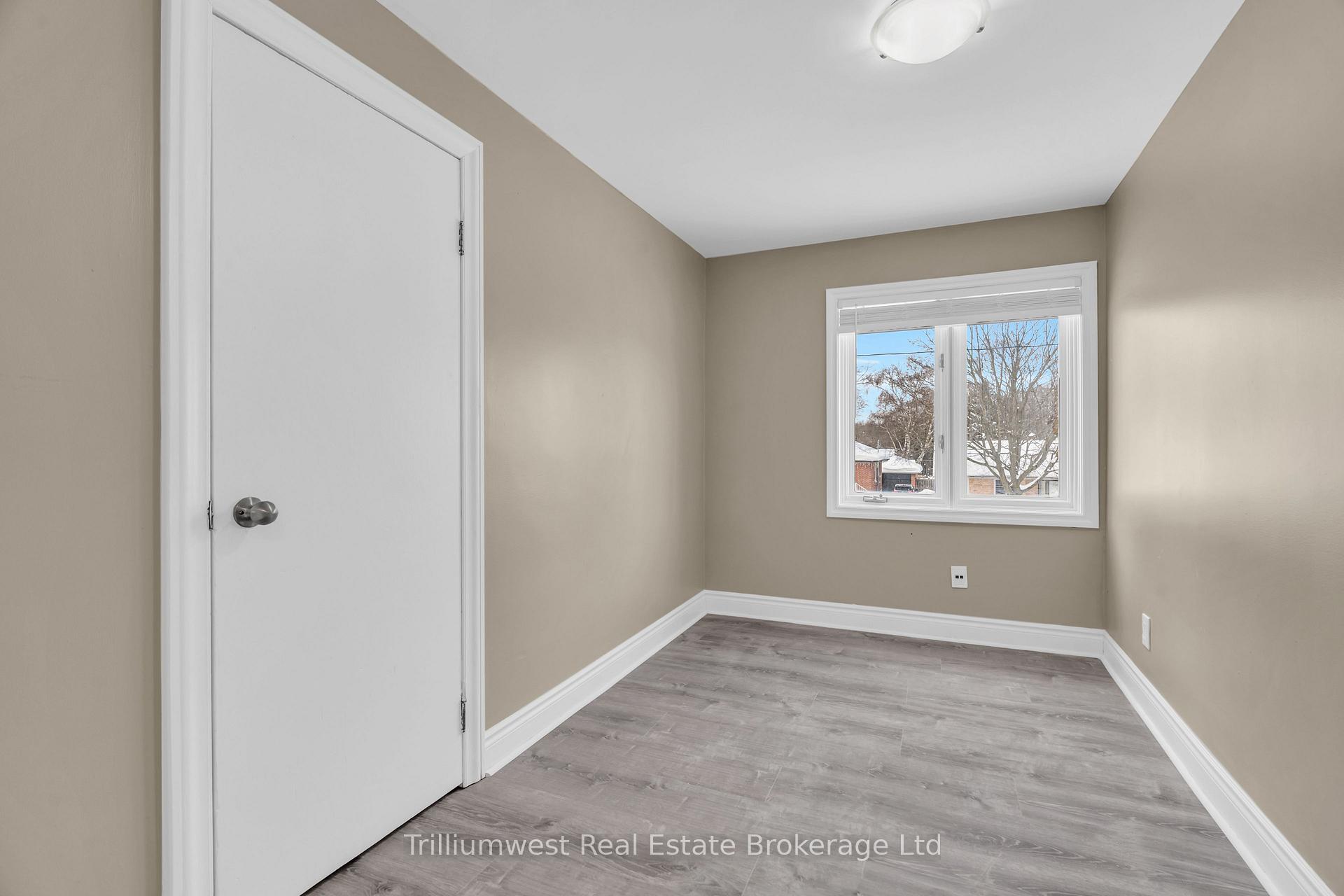 Photo 25 of 348 Edwin Street, Kitchener — HOMEH