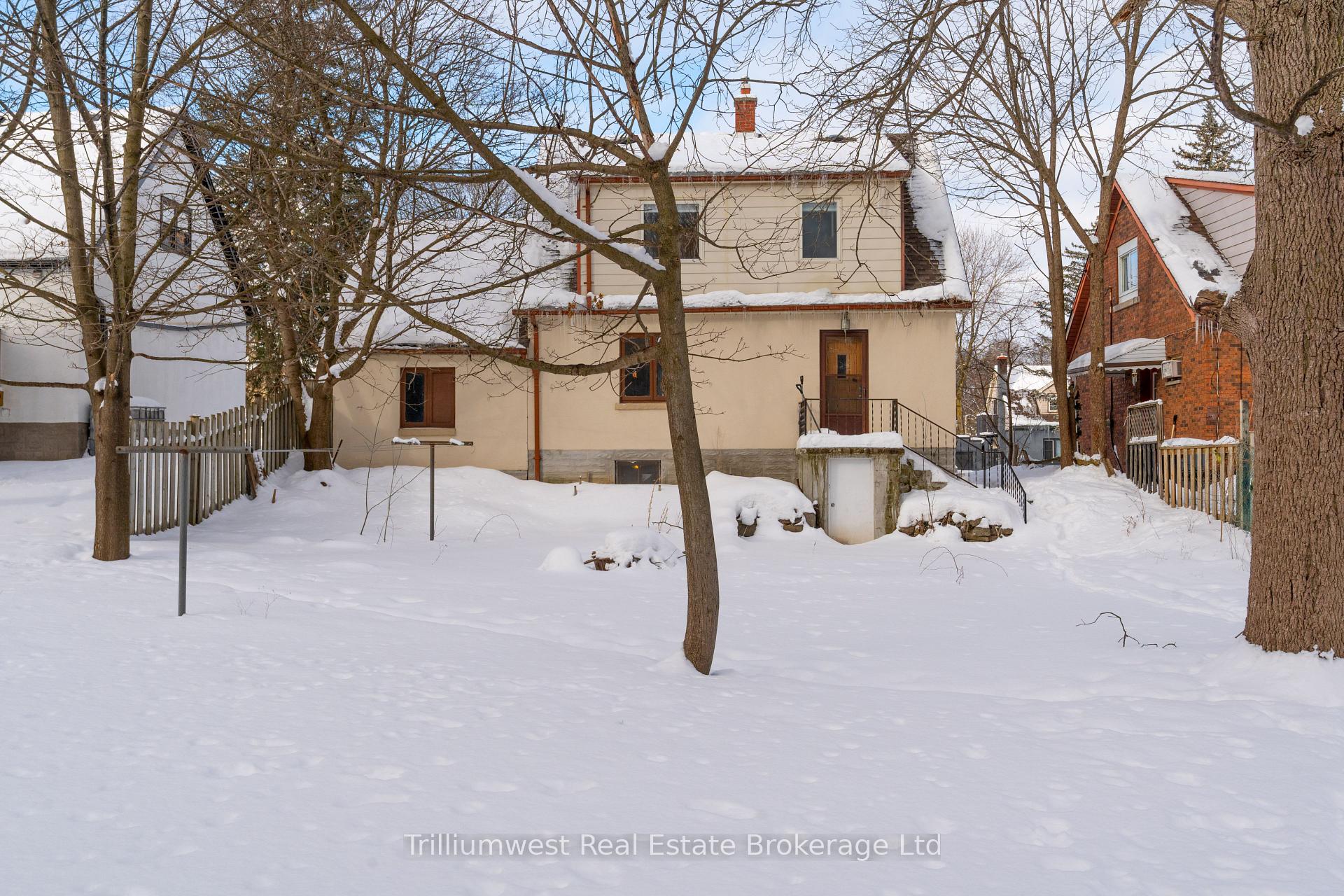 Photo 31 of 348 Edwin Street, Kitchener — HOMEH