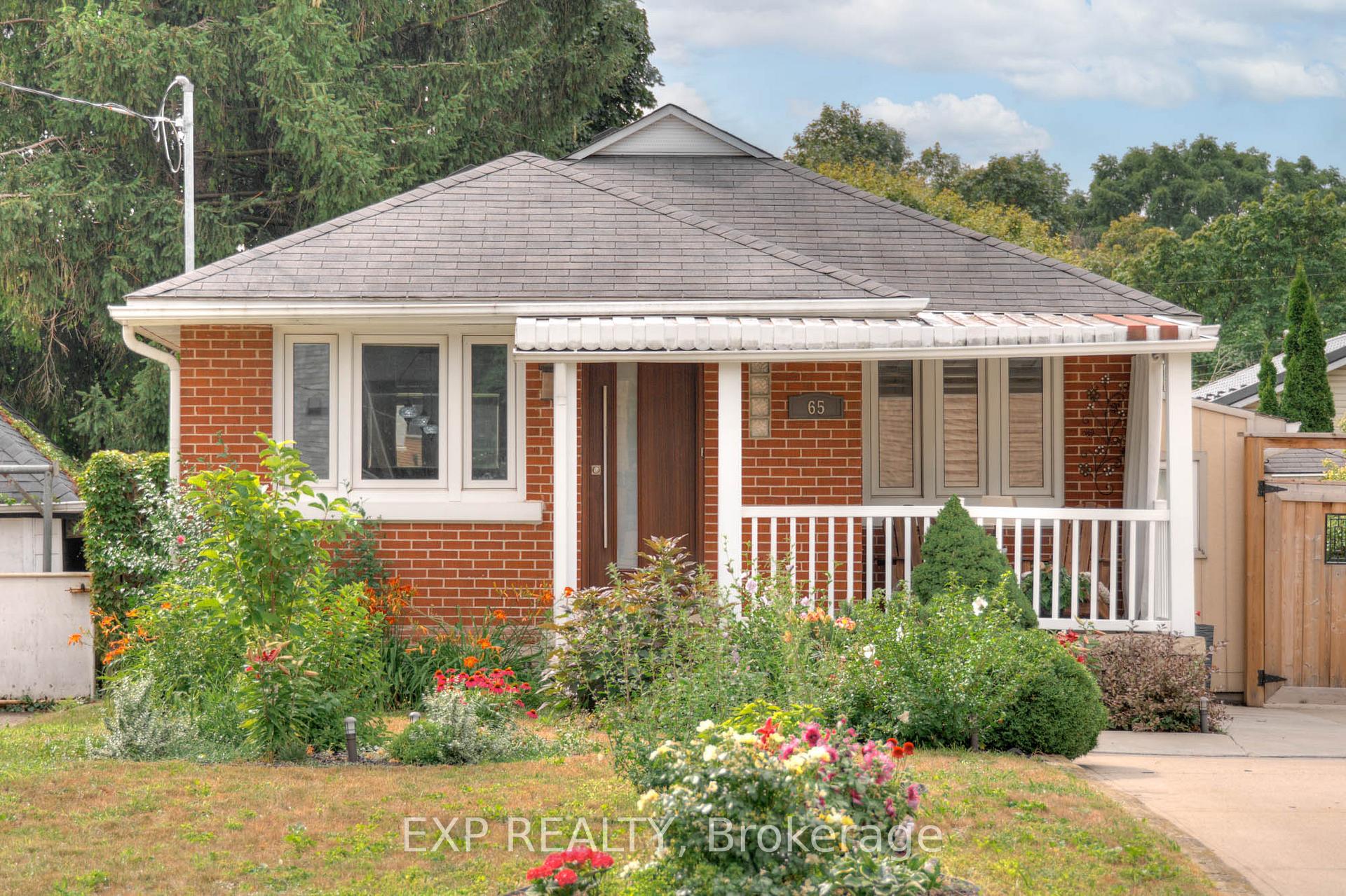 Photo 2 of 65 Belleview Avenue, Kitchener — HOMEH