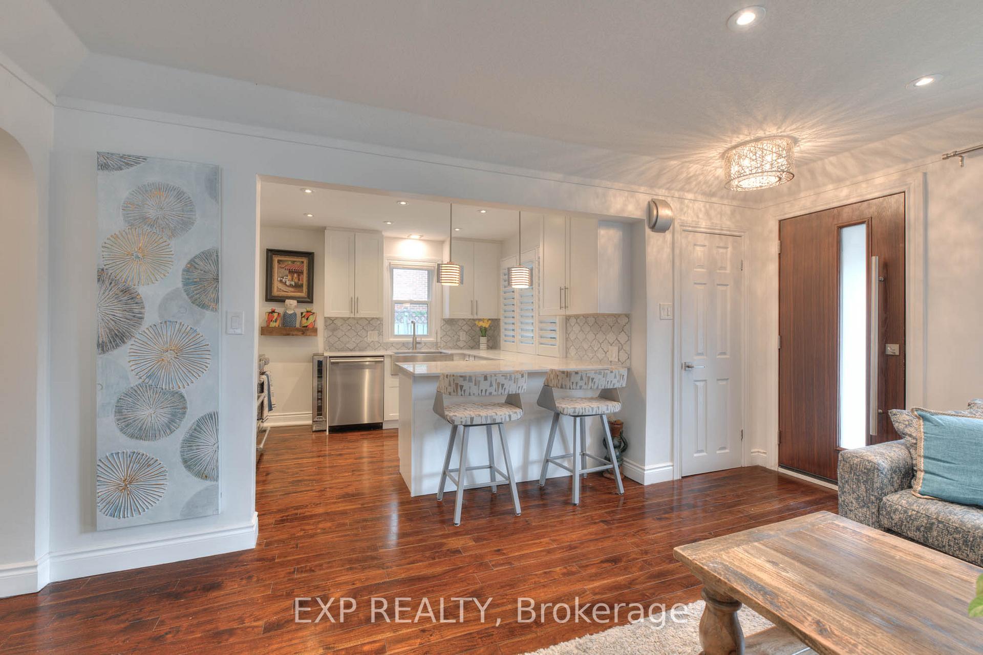 Photo 13 of 65 Belleview Avenue, Kitchener — HOMEH