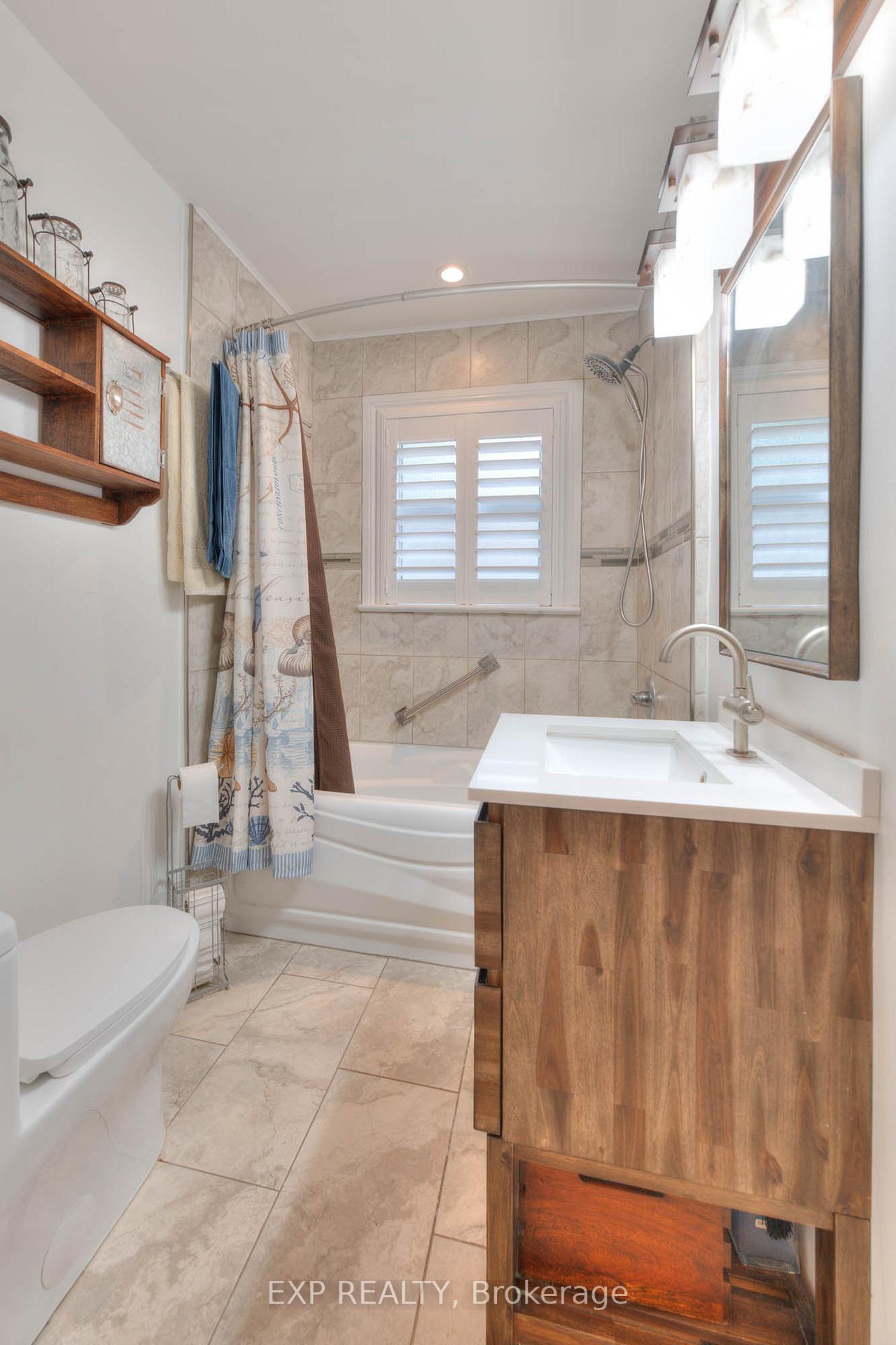 Photo 21 of 65 Belleview Avenue, Kitchener — HOMEH