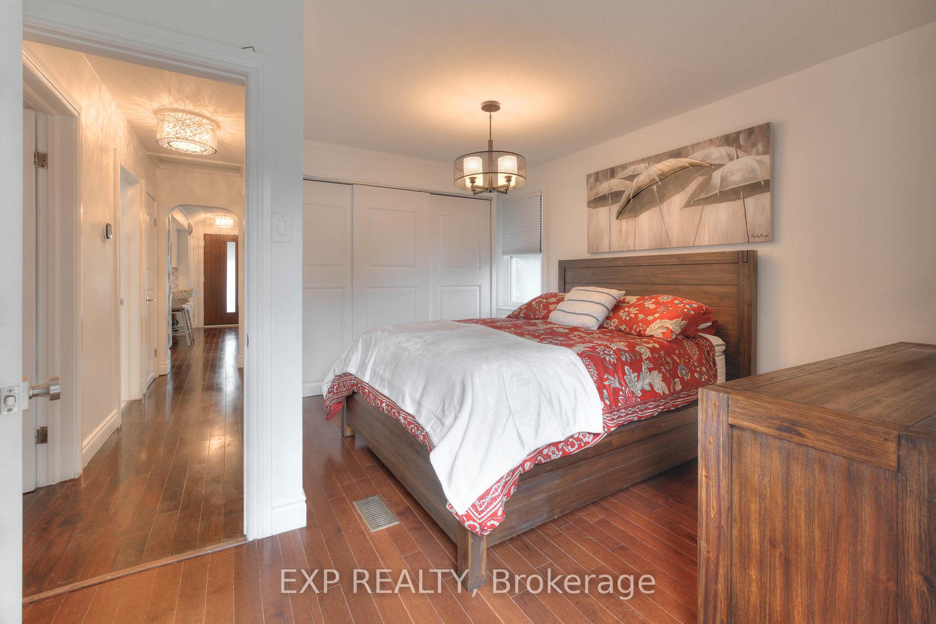 Photo 23 of 65 Belleview Avenue, Kitchener — HOMEH