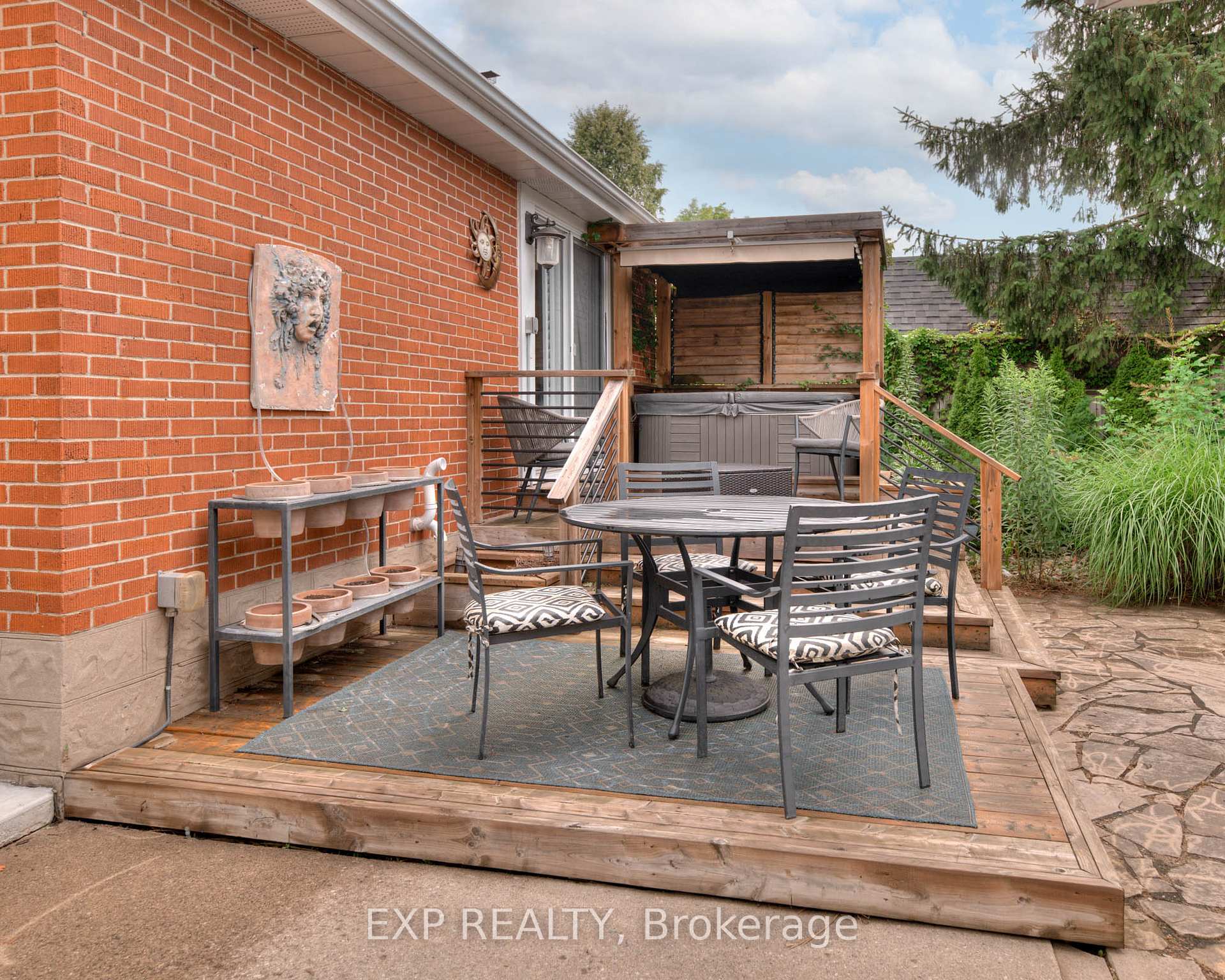 Photo 38 of 65 Belleview Avenue, Kitchener — HOMEH