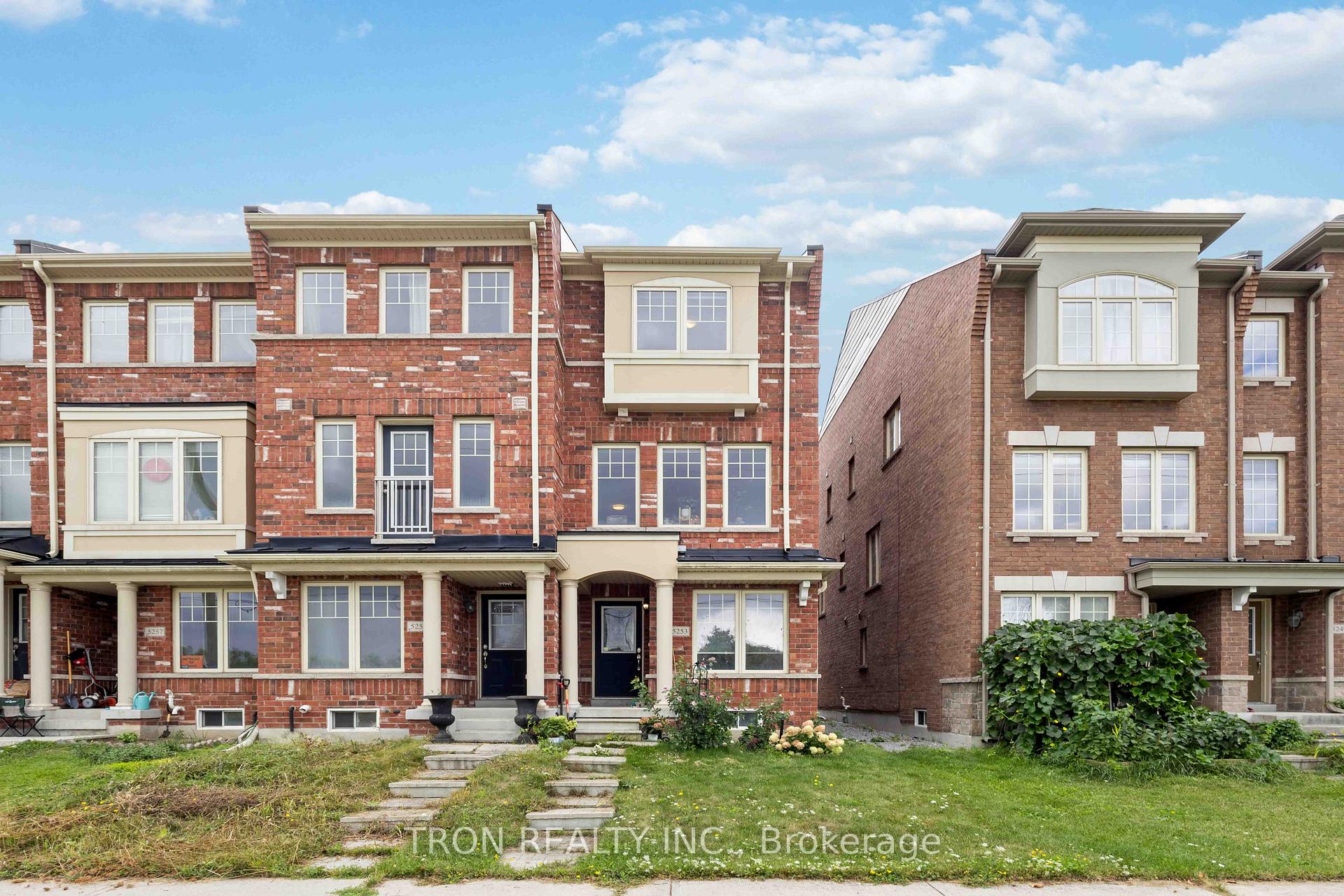 Photo 1 of 5253 Major Mackenzie Drive E, Markham, Berczy — HOMEH